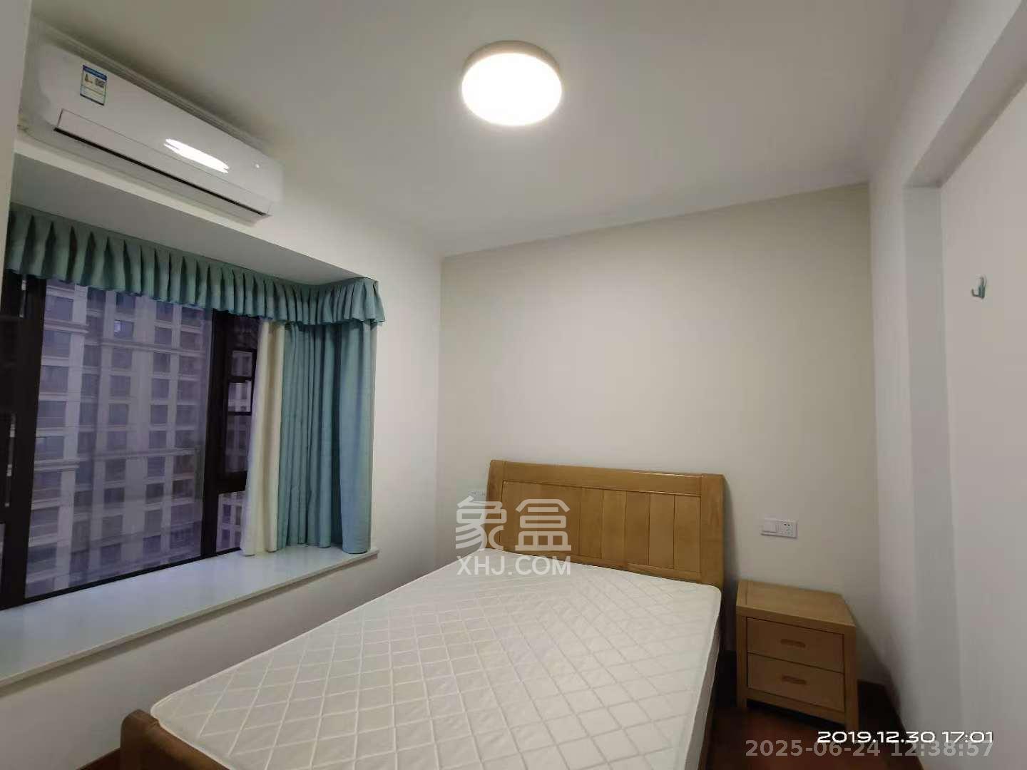 保利西海岸B区  3室2厅1卫   3200.00元/月室内图