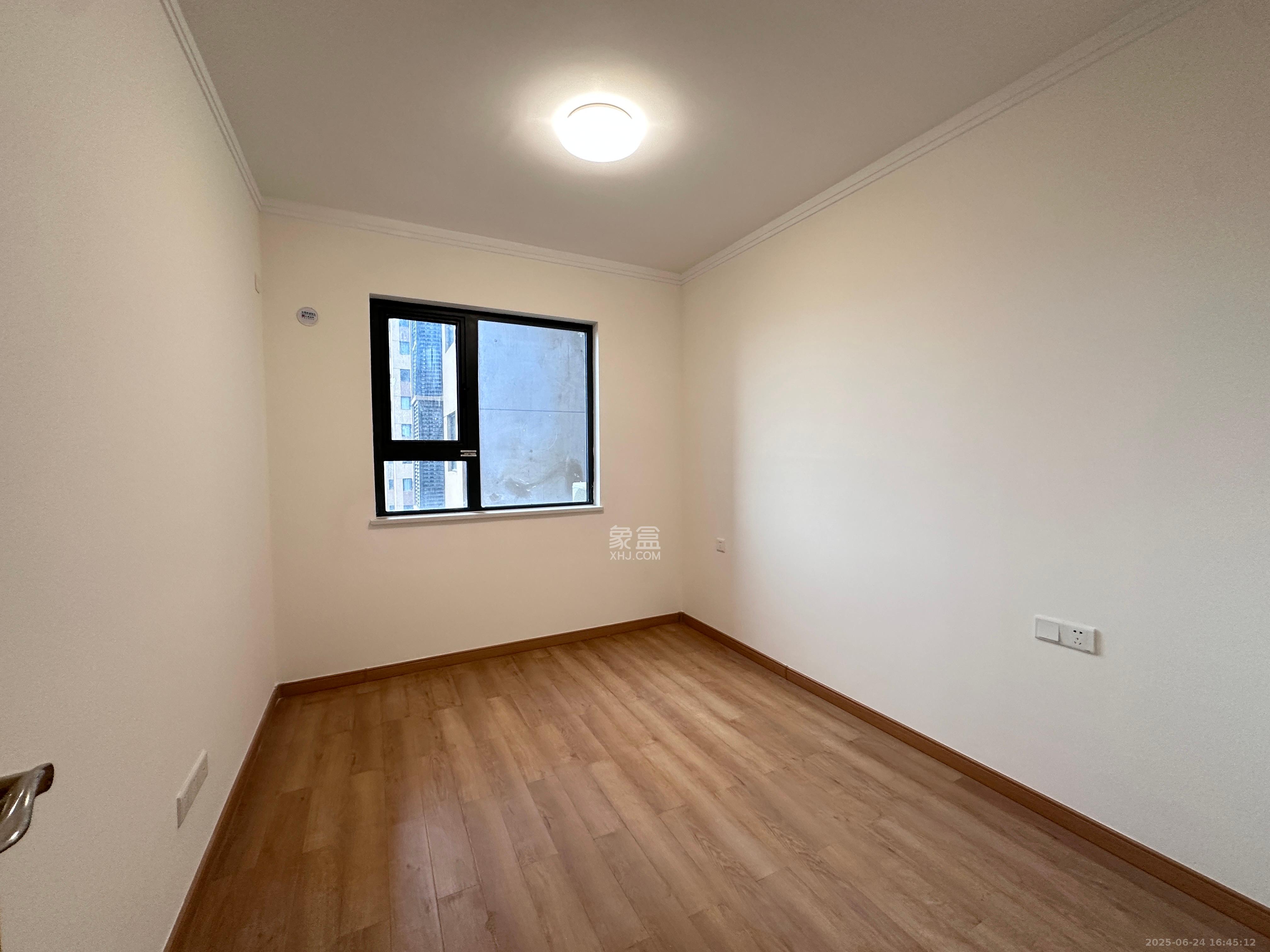 中建嘉和城凤凰台(中建瑞兴家园) 1室0厅0卫 2500.0元/月 中建嘉和城凤凰台(中建瑞兴家园) 1室0厅0卫 2500.0元/月室内图