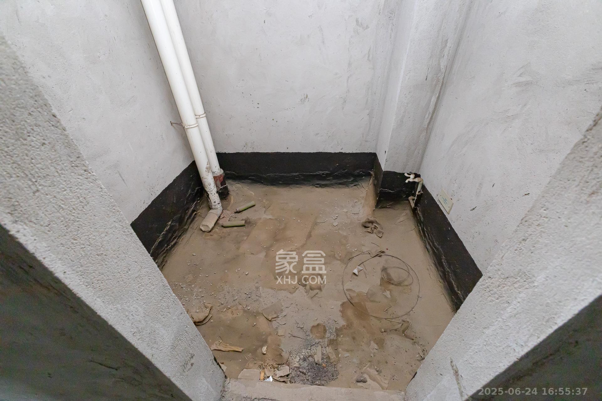 长高圆梦佳苑  4室2厅2卫    118.0万 长高圆梦佳苑  4室2厅2卫    118.0万卫生间