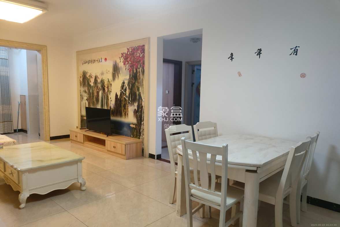 嘉顺苑 3室2厅1卫 2100.0元/月 嘉顺苑 3室2厅1卫 2100.0元/月室内图