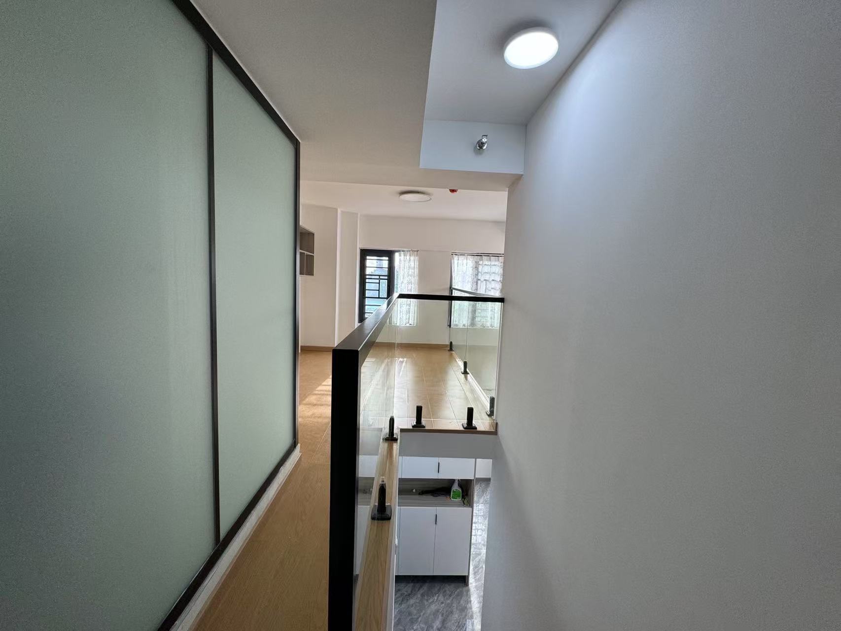 领御一方中心 3室1厅2卫 2000.0元/月 领御一方中心 3室1厅2卫 2000.0元/月室内图