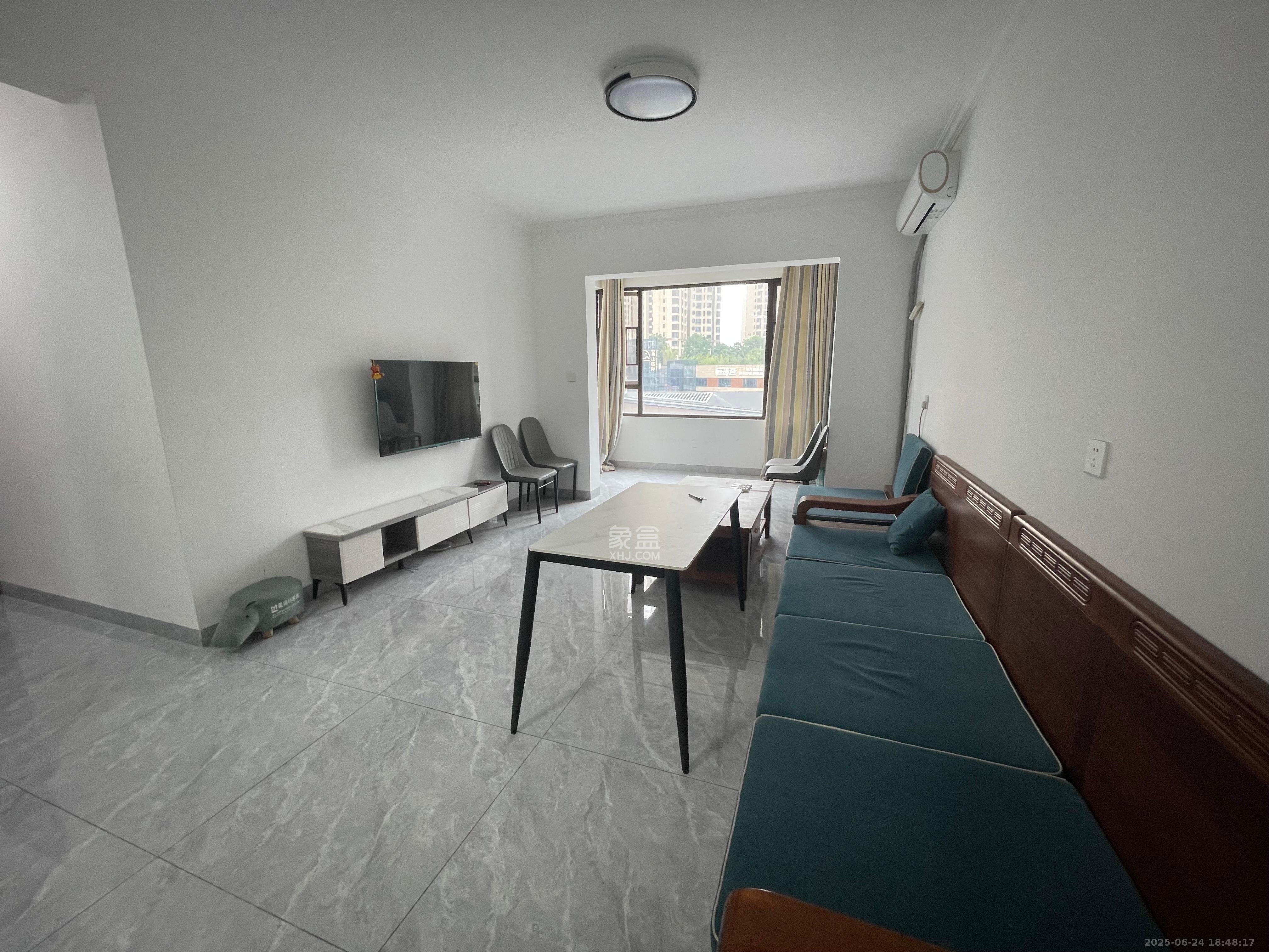 江山帝景雅典  3室2厅2卫    2400.0元/月 江山帝景雅典  3室2厅2卫    2400.0元/月室内图