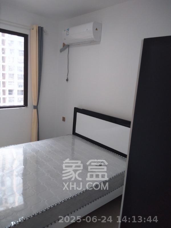 融创融公馆(融创臻苑)  3室2厅1卫    2300.0元/月 融创融公馆(融创臻苑)  3室2厅1卫    2300.0元/月室内图