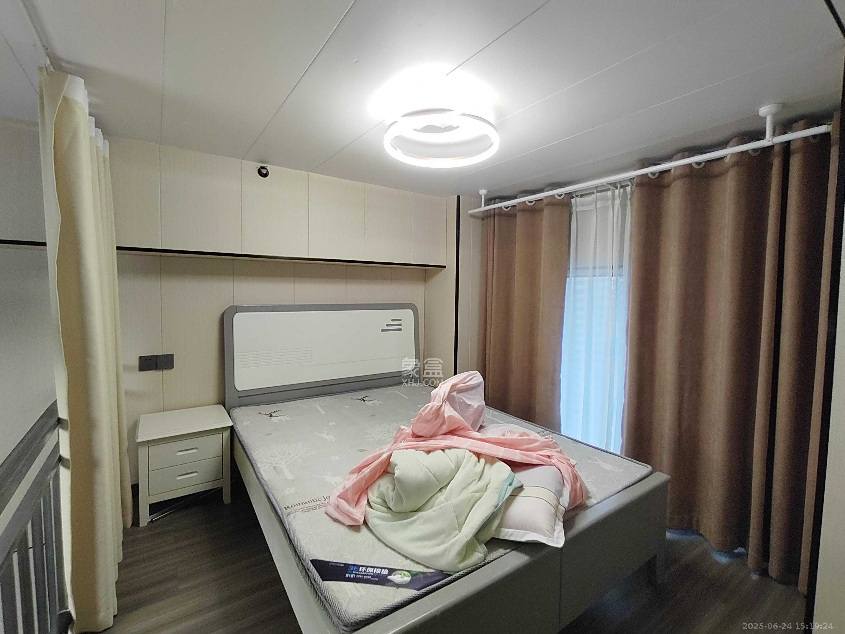北辰时光里  3室2厅1卫   1800.00元/月室内图