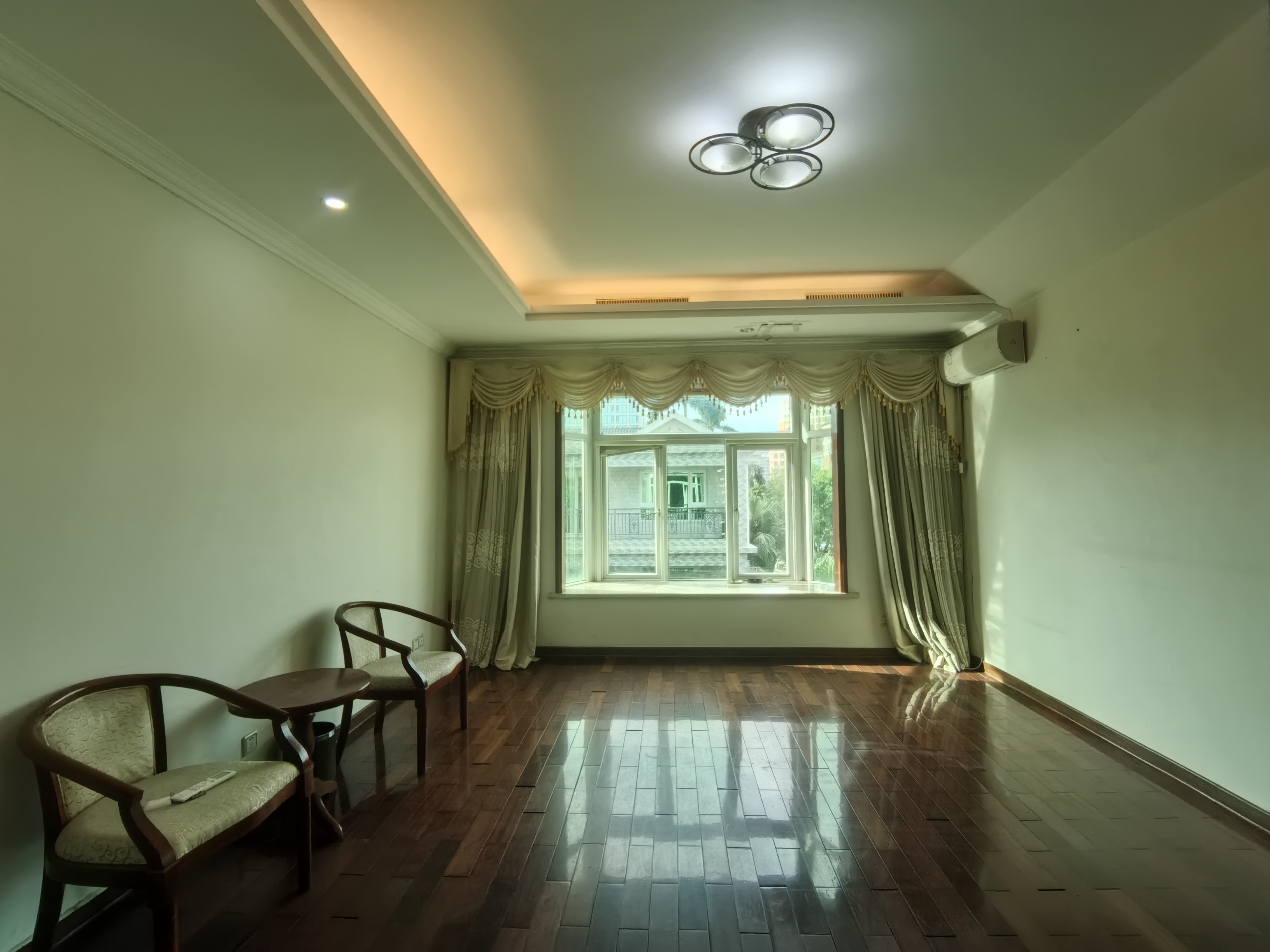 锦绣京江 6室2厅3卫 11000.0元/月 锦绣京江 6室2厅3卫 11000.0元/月室内图