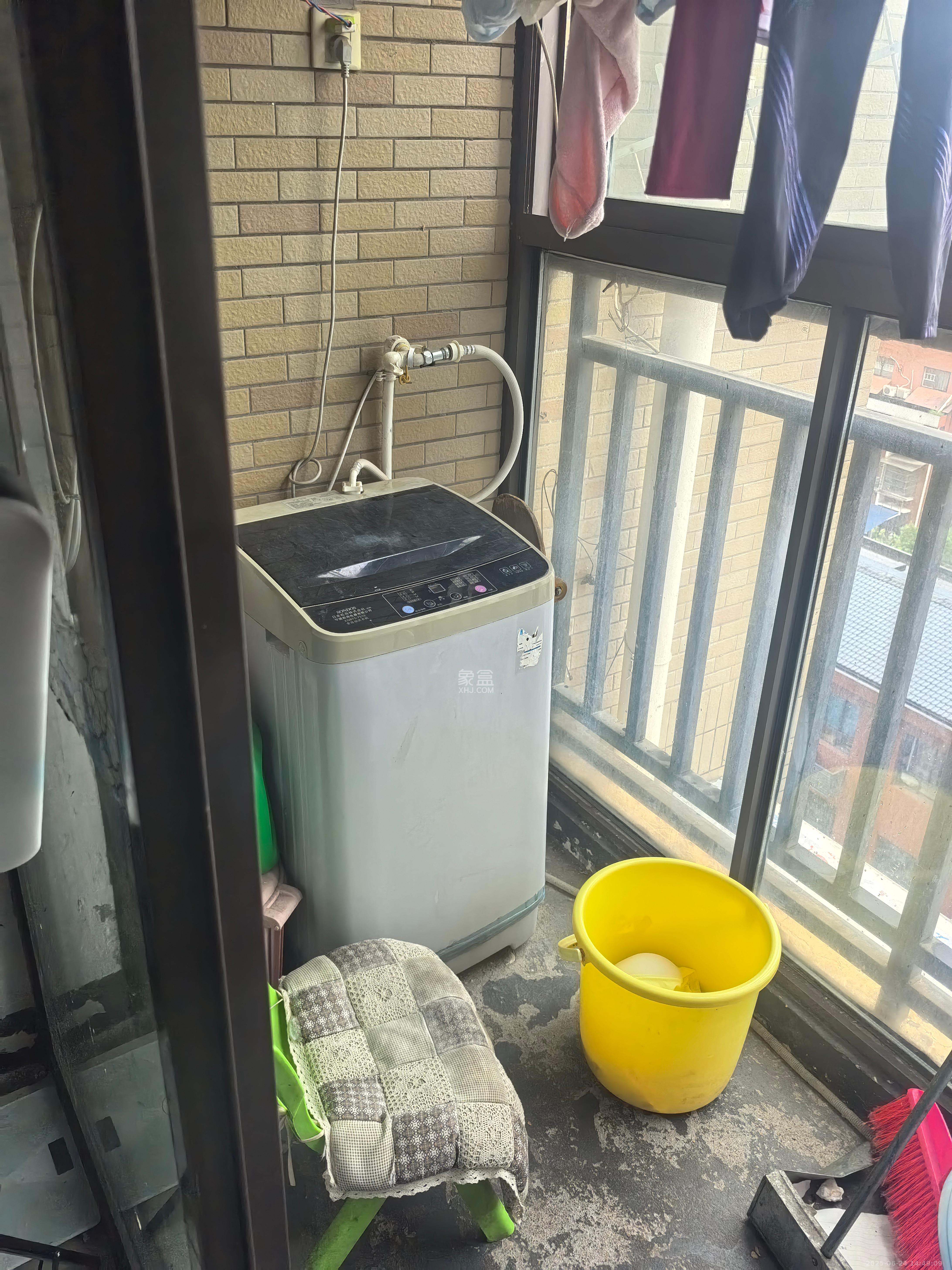 晨兴家园  2室1厅1卫   1700.00元/月室内图