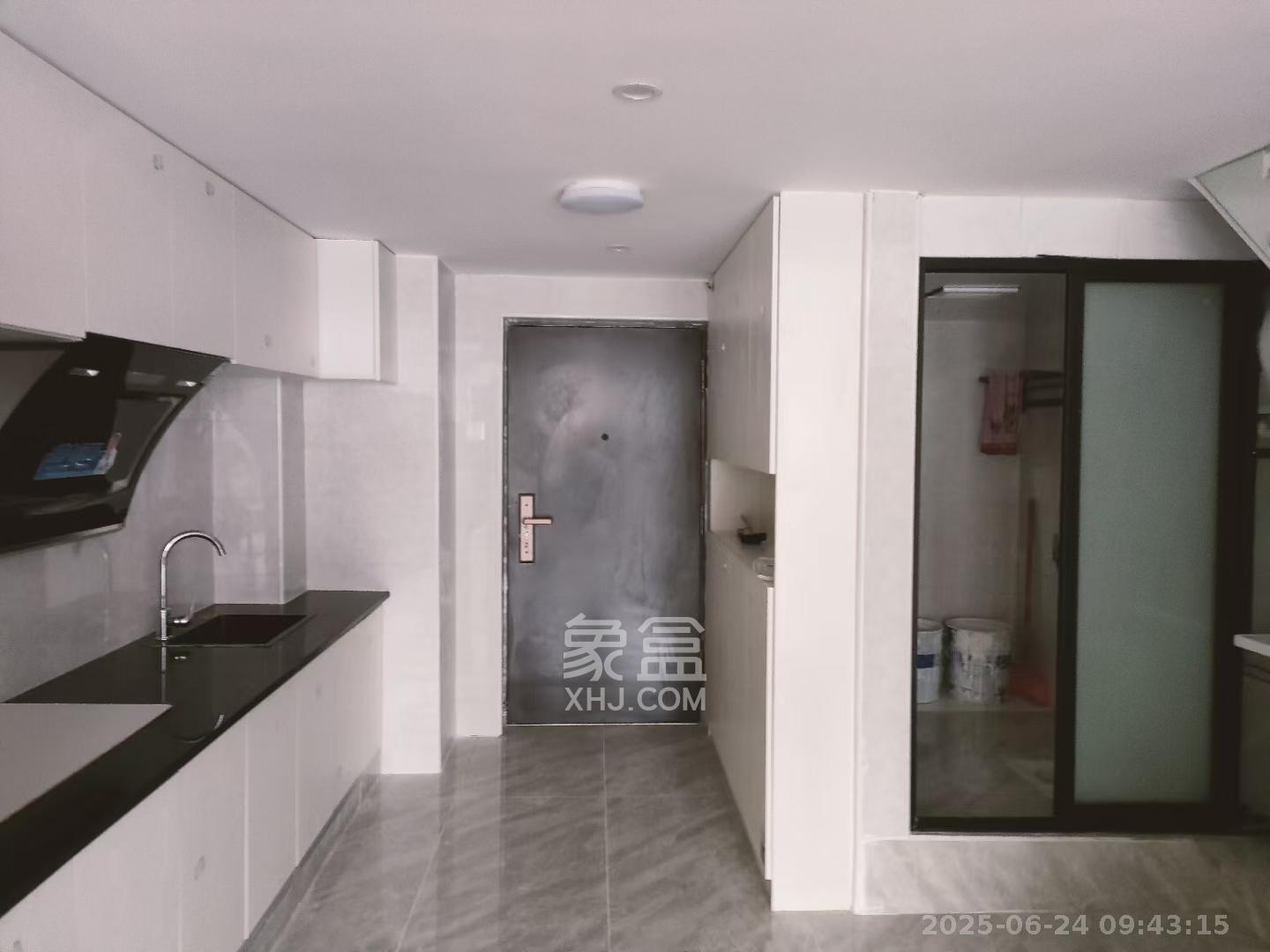 中国铁建梅溪青秀三期  2室1厅1卫    2000.0元/月室内图