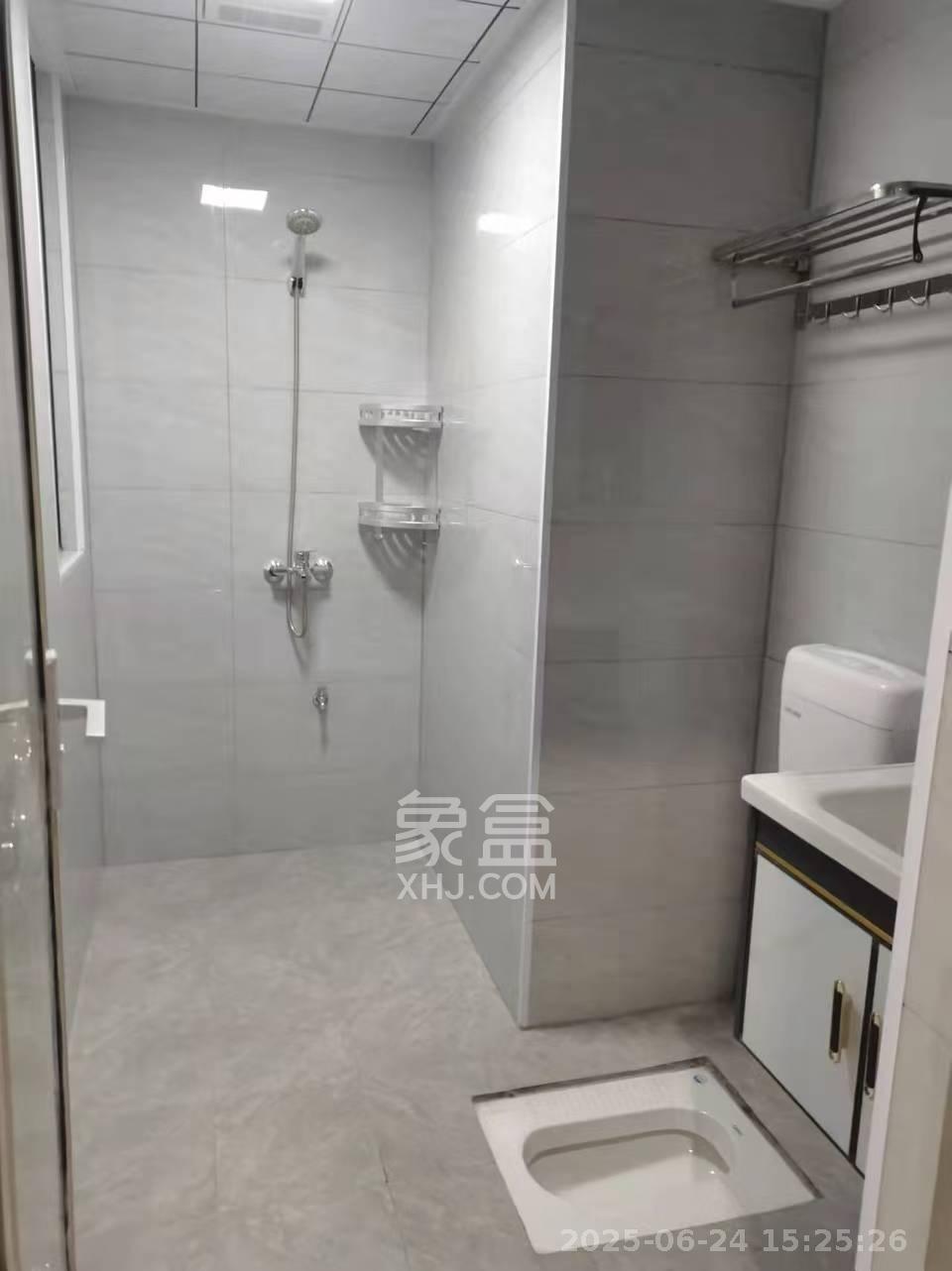 新天地步步高 1室1厅1卫 1200.00元/月 新天地步步高 1室1厅1卫 1200.00元/月室内图