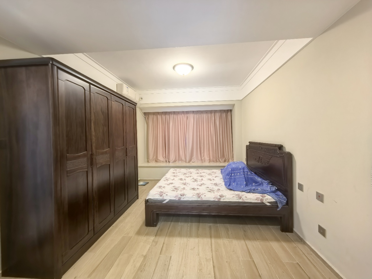 大华锦绣海岸三期 3室2厅2卫 3500.0元/月 大华锦绣海岸三期 3室2厅2卫 3500.0元/月室内图