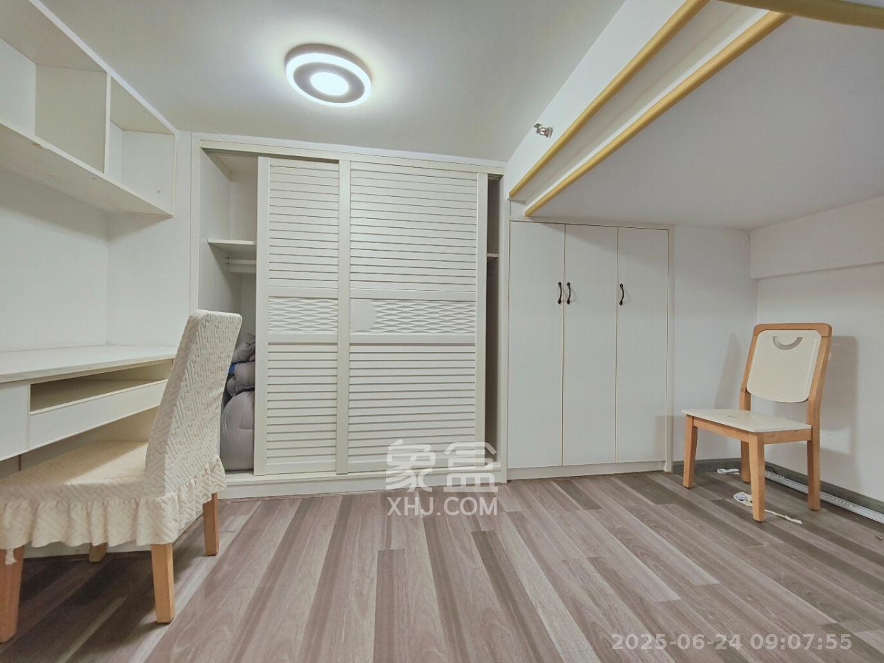 中建芙蓉嘉苑  1室1厅1卫   1480.00元/月室内图
