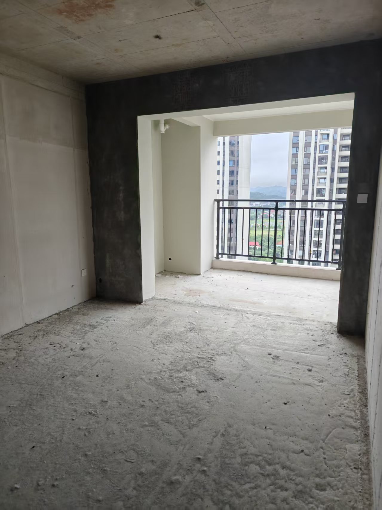 碧桂园正央时代 3室2厅2卫 55.8万 碧桂园正央时代 3室2厅2卫 55.8万客厅