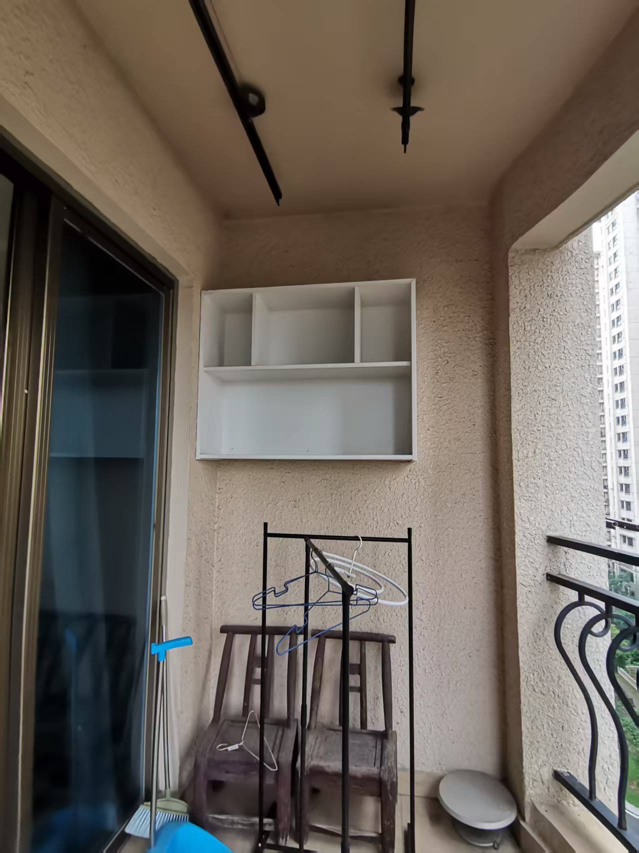 碧桂园  3室2厅1卫   1600.00元/月室内图