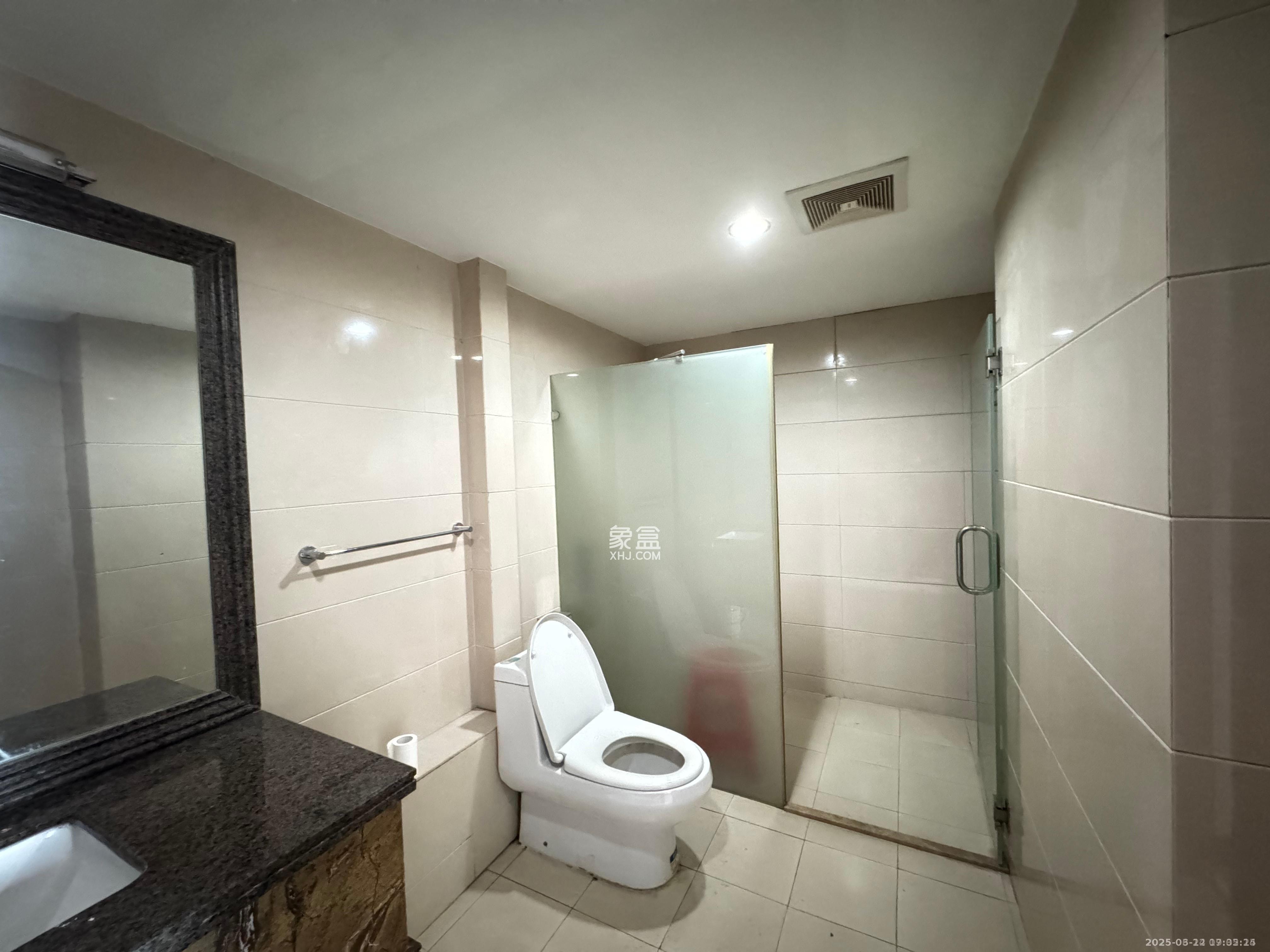 共和世家 10室0厅1卫 35000.0元/月 共和世家 10室0厅1卫 35000.0元/月室内图