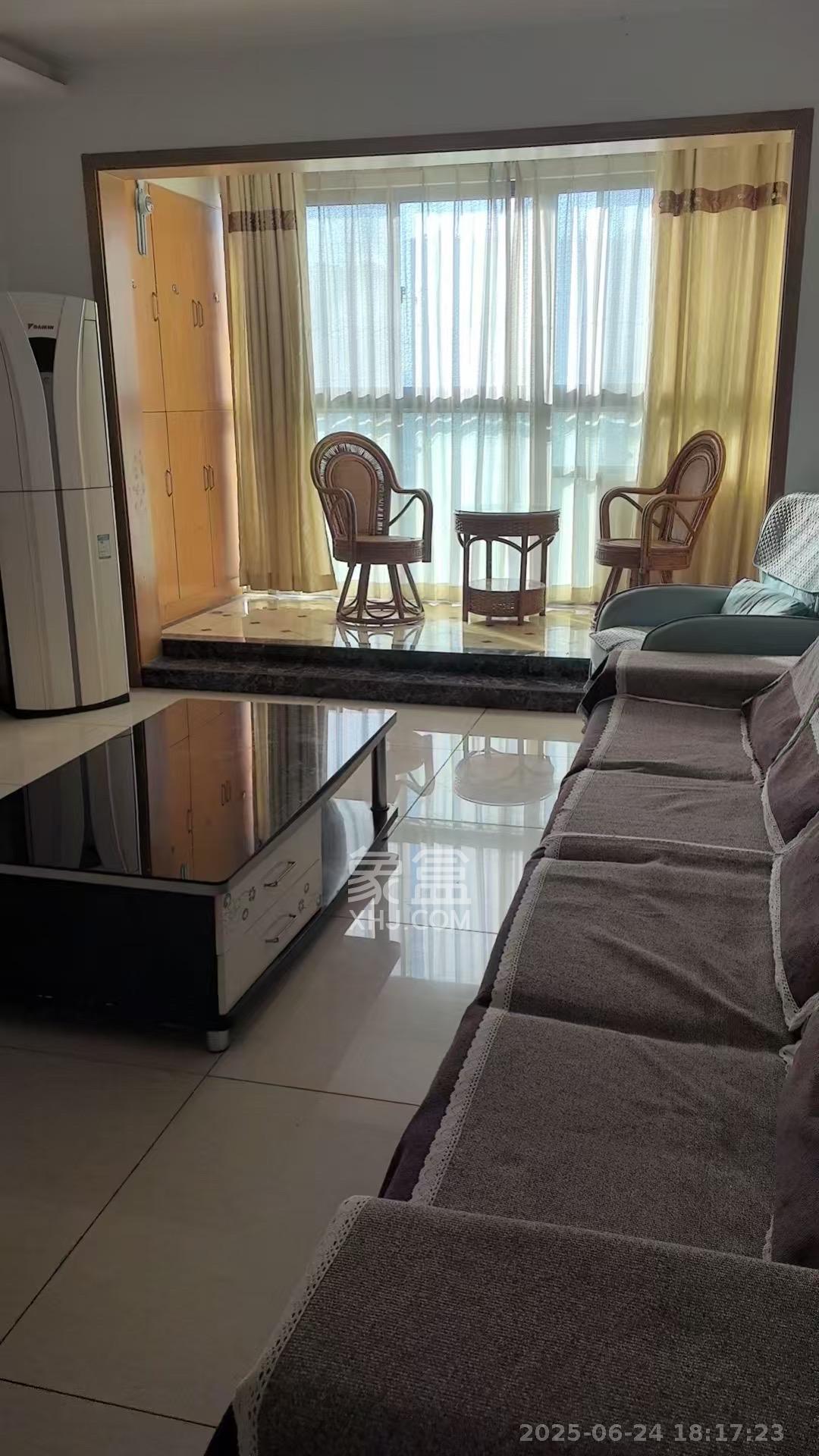 堤亚纳湾(深业沙河城)  3室2厅2卫    2400.0元/月 堤亚纳湾(深业沙河城)  3室2厅2卫    2400.0元/月