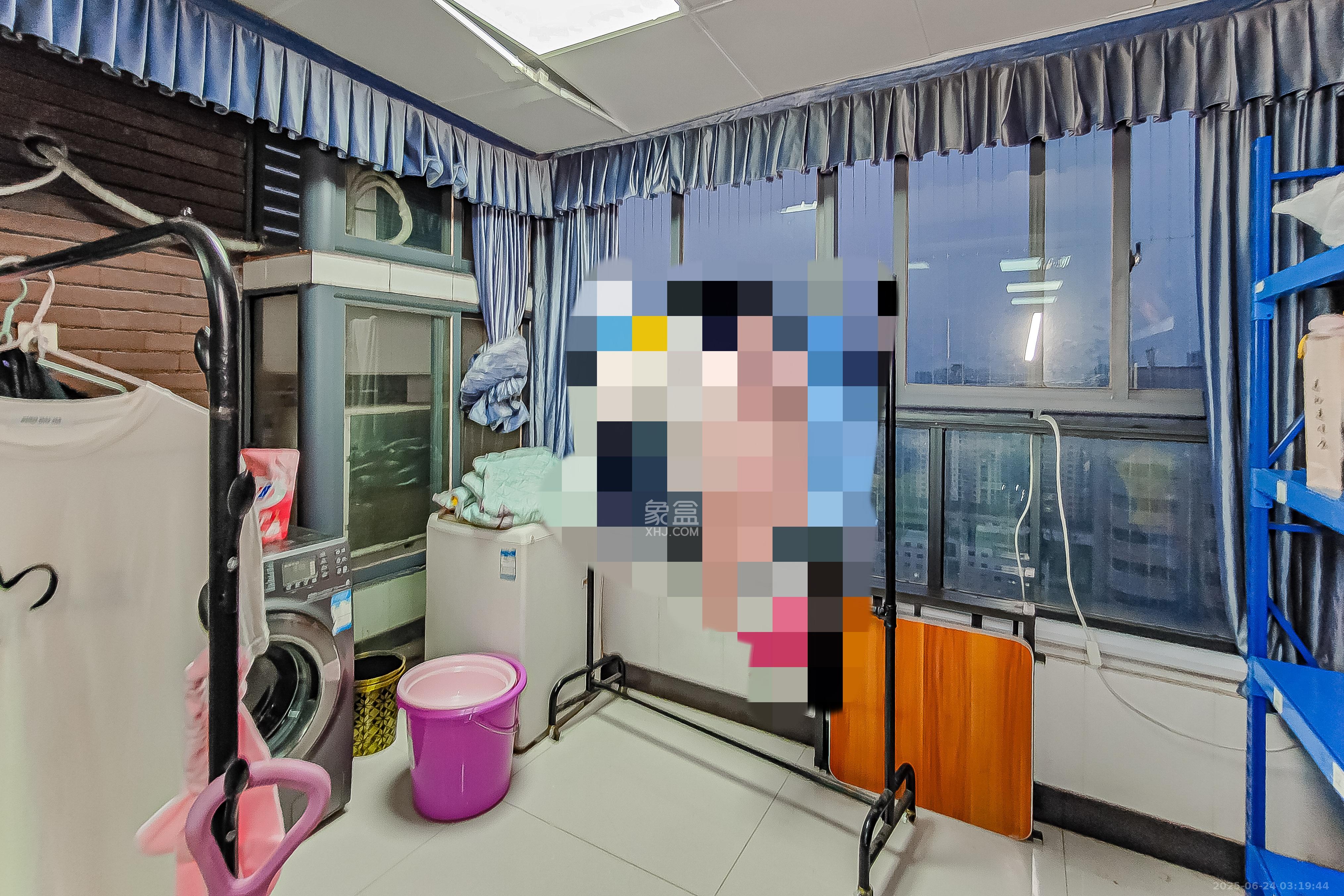 尚城 2室2厅1卫 44.8万 尚城 2室2厅1卫 44.8万阳台