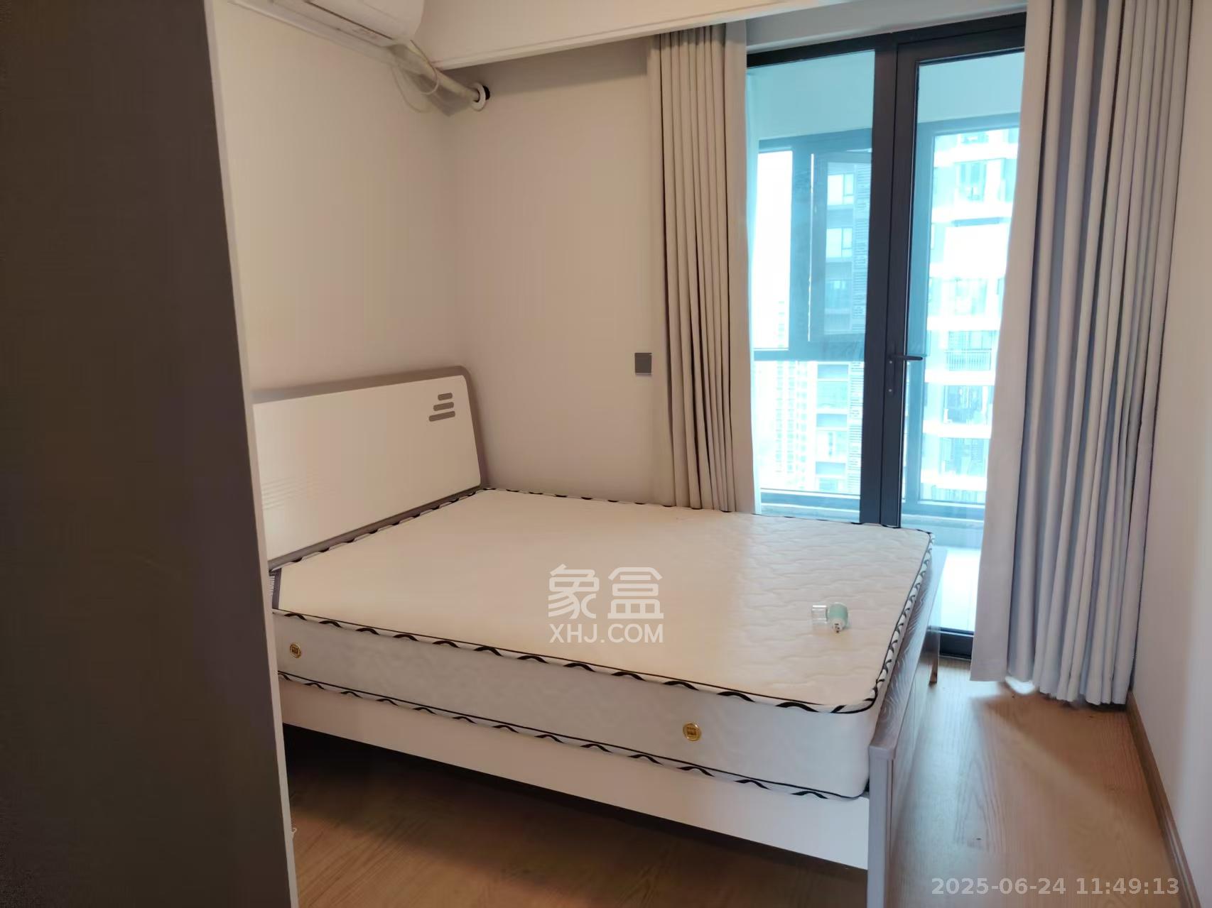 爱家当代境 6室1厅2卫 3600.0元/月 爱家当代境 6室1厅2卫 3600.0元/月室内图