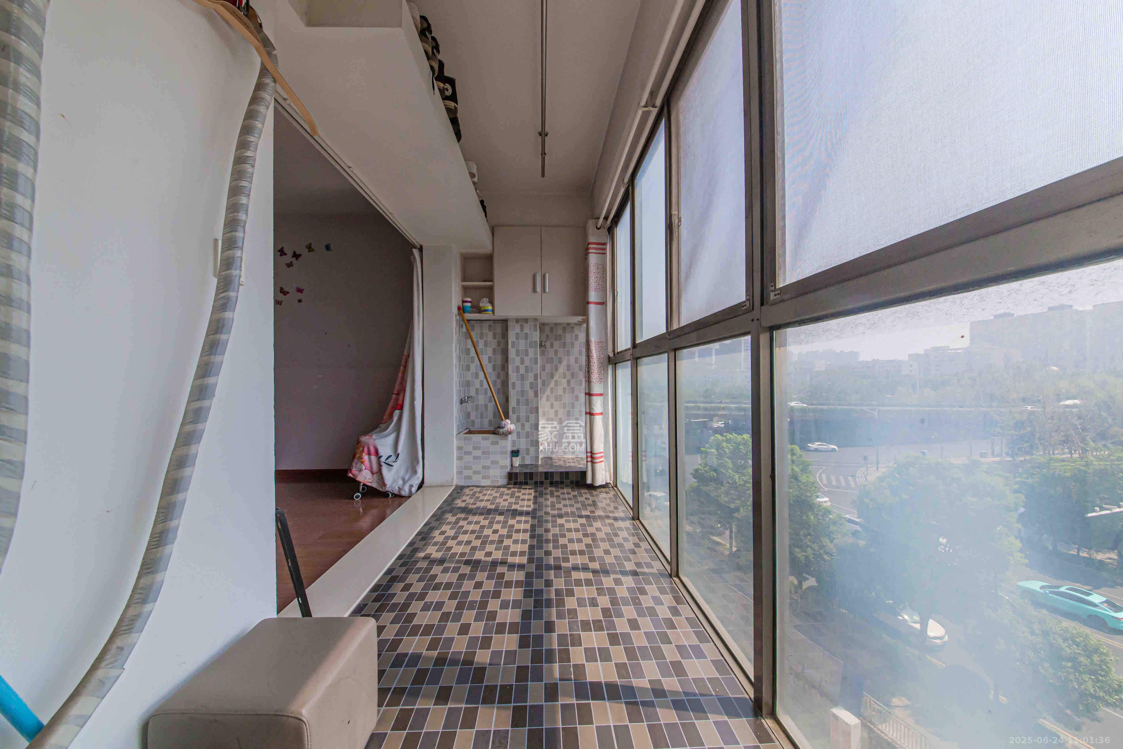 南国嘉苑 3室2厅1卫 1800.0元/月 南国嘉苑 3室2厅1卫 1800.0元/月室内图