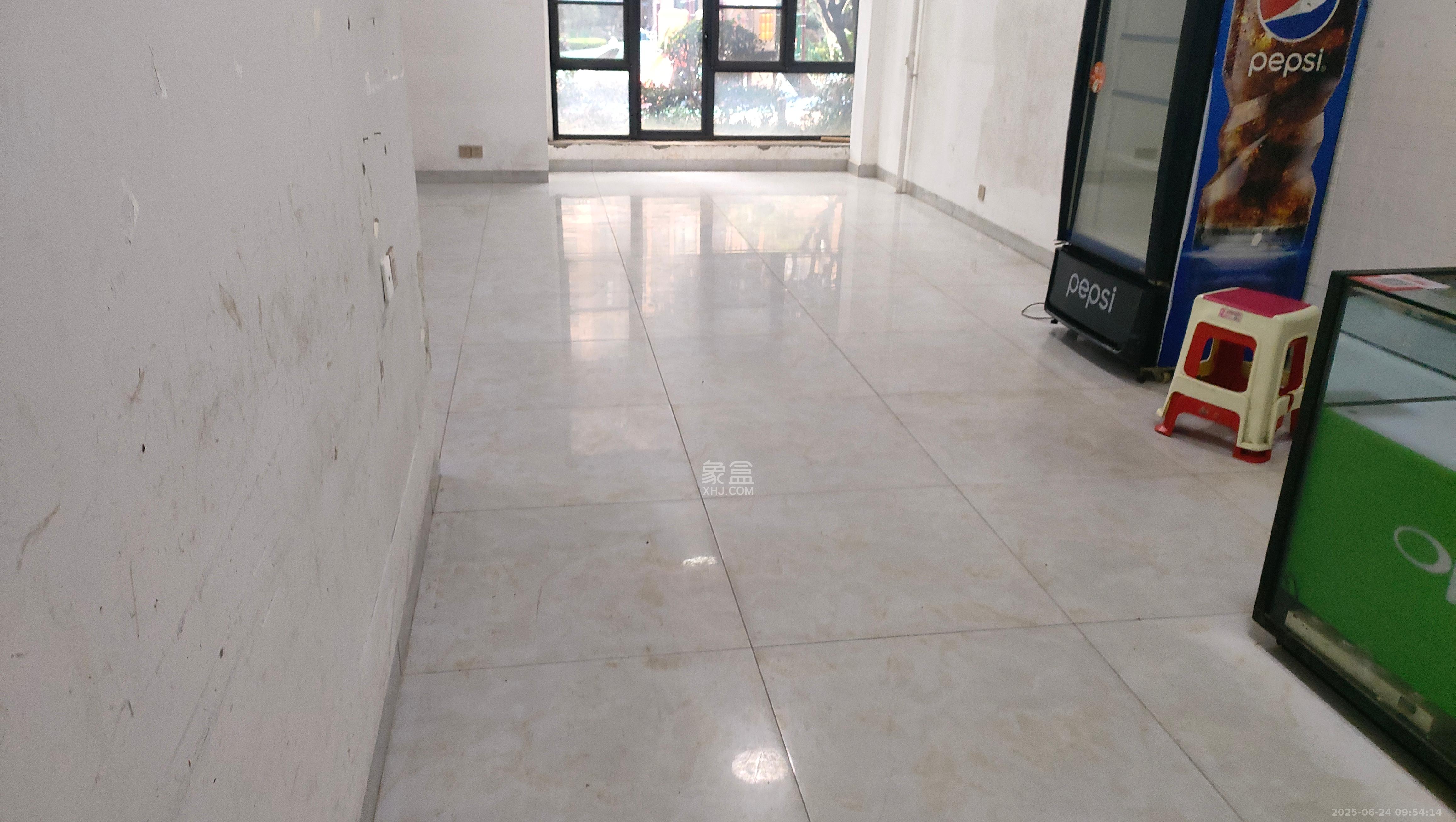 五矿万境水岸三期 2室2厅1卫 3000.0元/月 五矿万境水岸三期 2室2厅1卫 3000.0元/月室内图