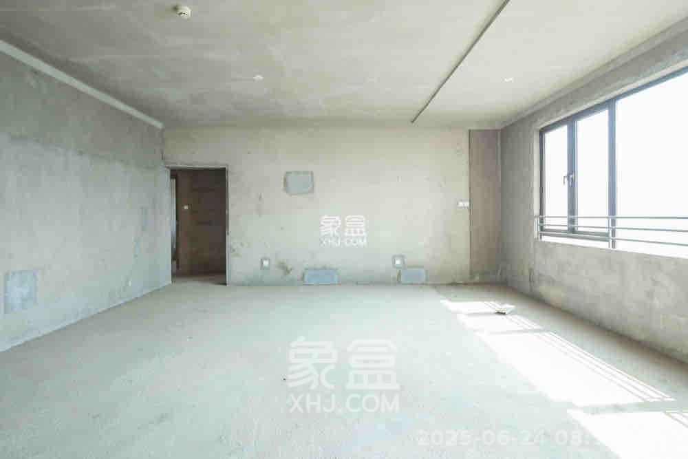 保利西海岸A区  4室2厅2卫    5000.0元/月
