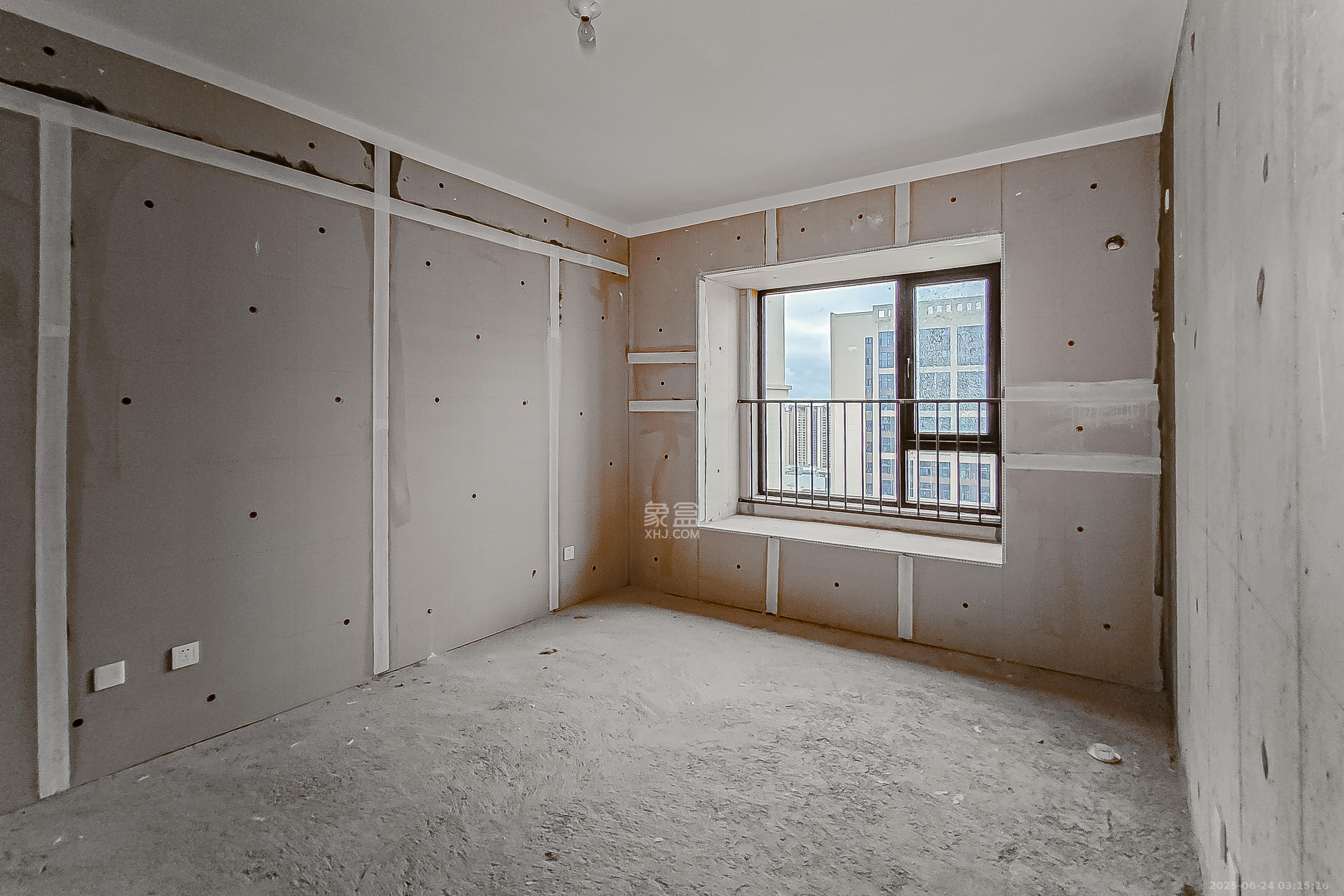 旭辉美的东樾城 4室2厅2卫 102.8万 旭辉美的东樾城 4室2厅2卫 102.8万卧室