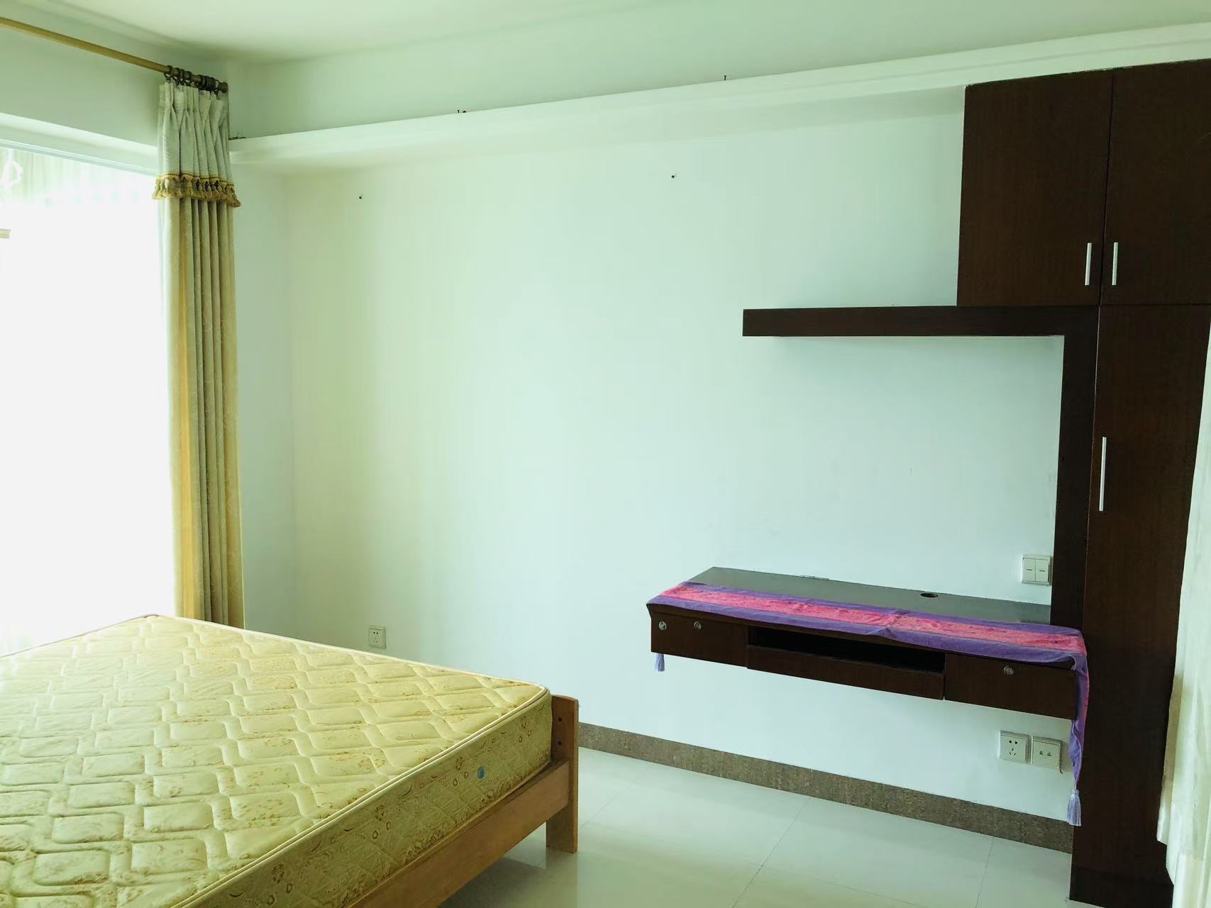 京江广场  3室2厅1卫    3000.0元/月 京江广场  3室2厅1卫    3000.0元/月室内图