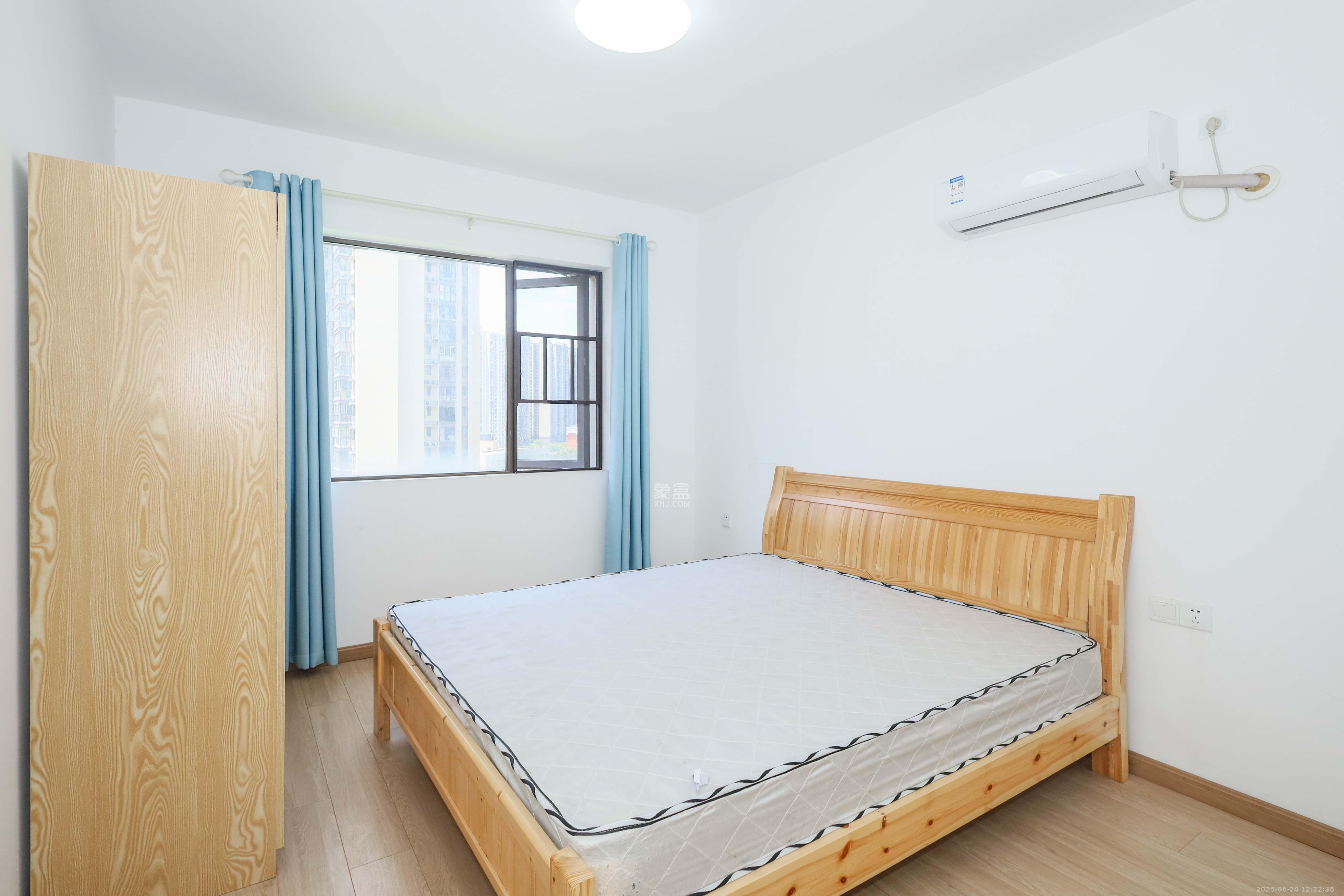 梅溪湖合能璞丽  3室2厅1卫    2400.0元/月 梅溪湖合能璞丽  3室2厅1卫    2400.0元/月室内图