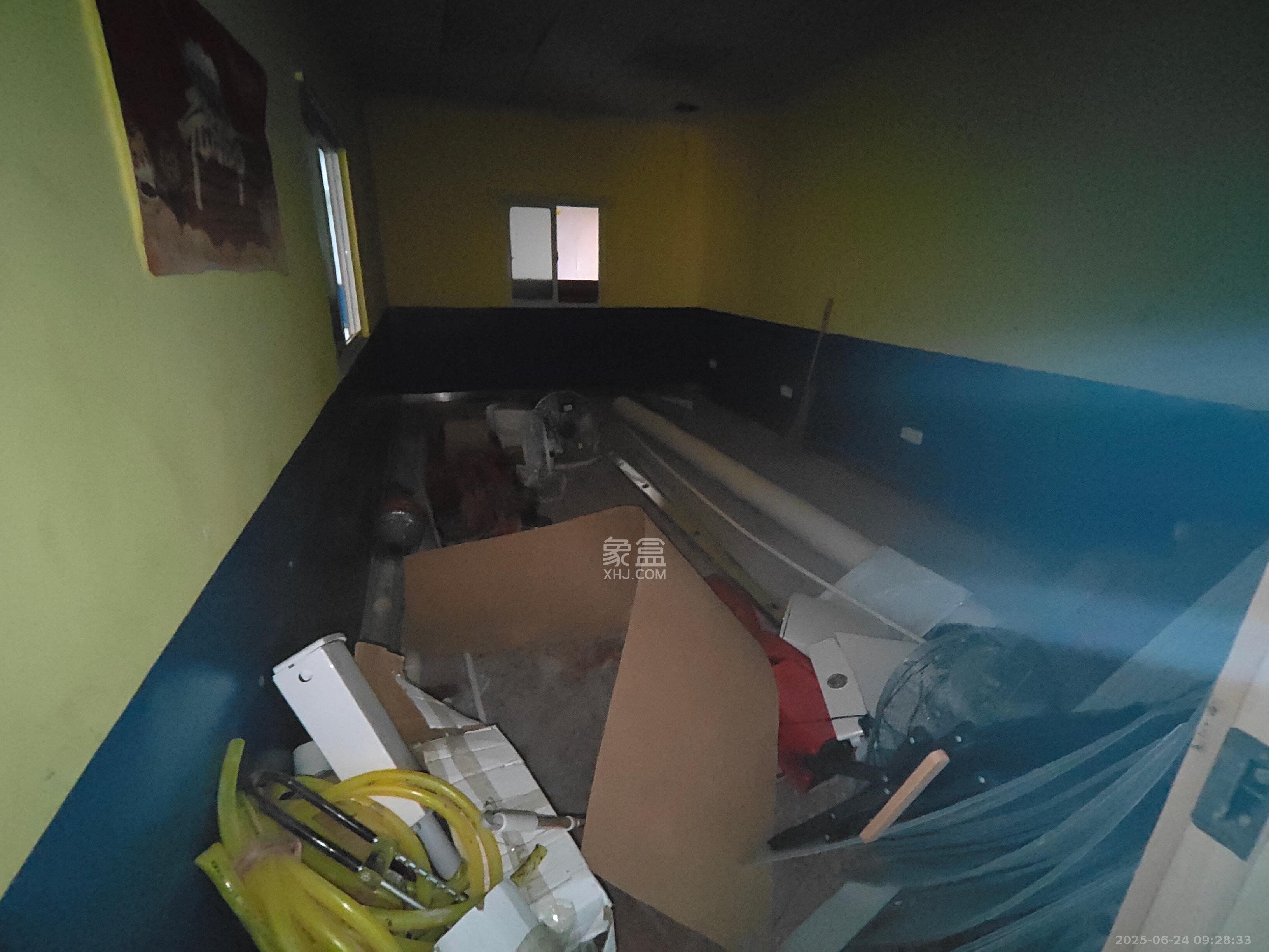 共和世家 9室1厅1卫 20000.0元/月 共和世家 9室1厅1卫 20000.0元/月室内图