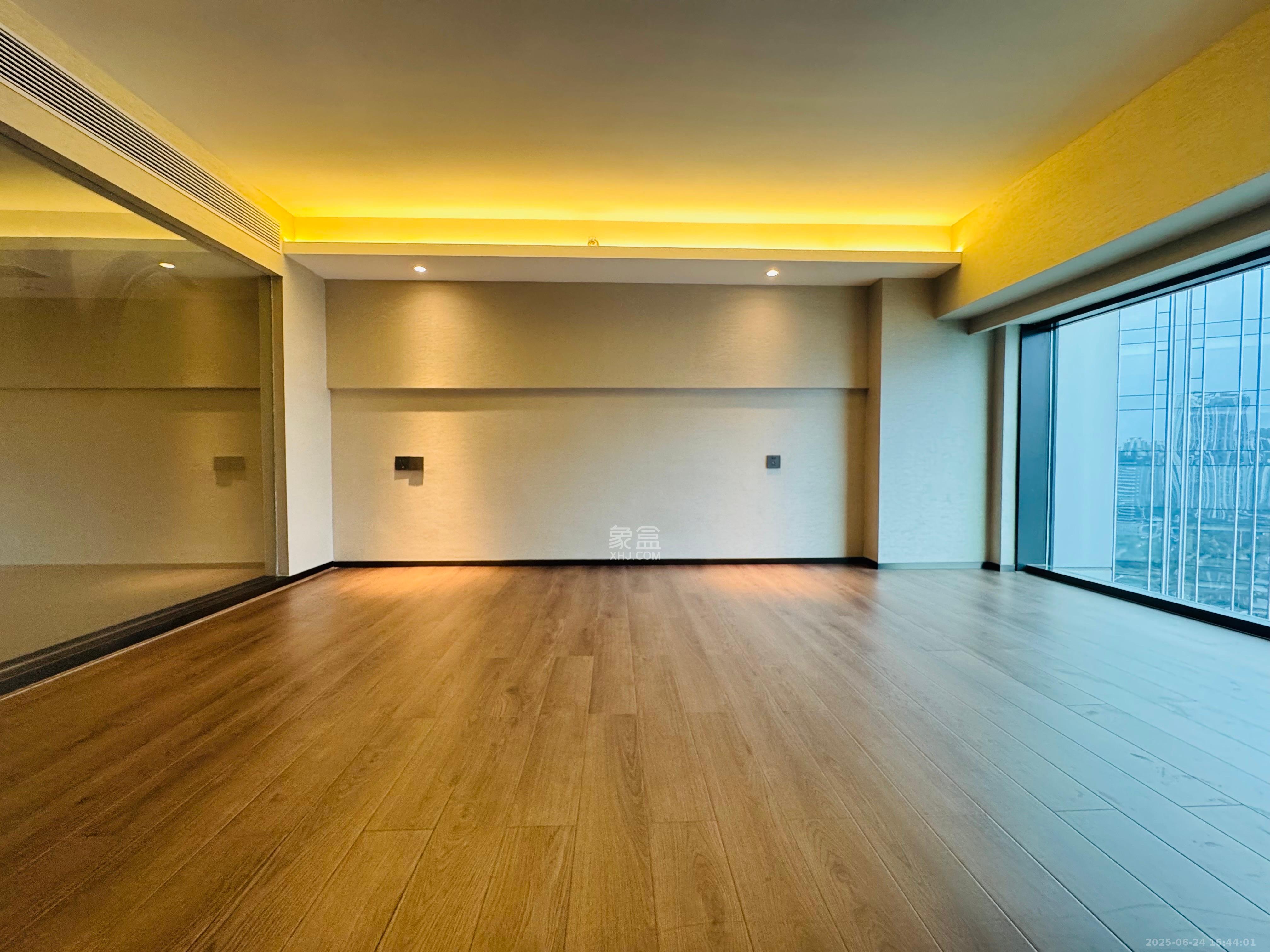 达美寰宇中心 2室2厅1卫 3500.0元/月 达美寰宇中心 2室2厅1卫 3500.0元/月室内图