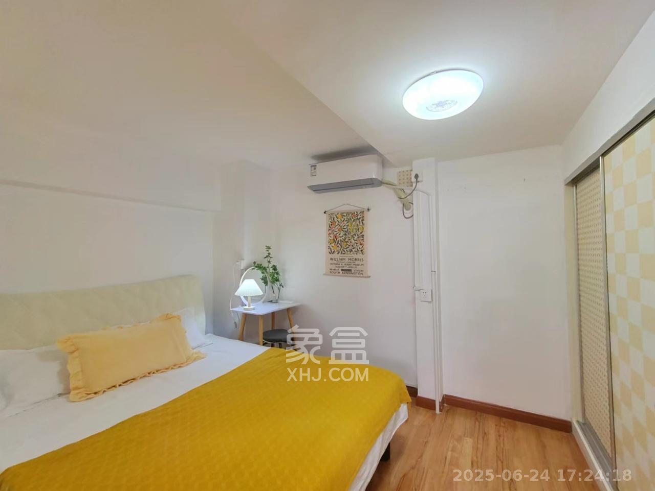 融圣国际  2室1厅1卫    3300.0元/月室内图