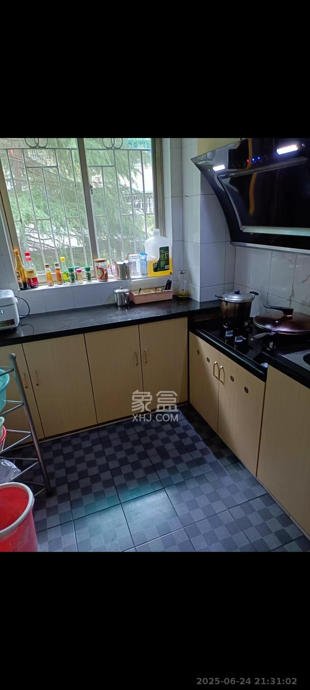 东南明苑 2室1厅1卫 2000.0元/月 东南明苑 2室1厅1卫 2000.0元/月室内图