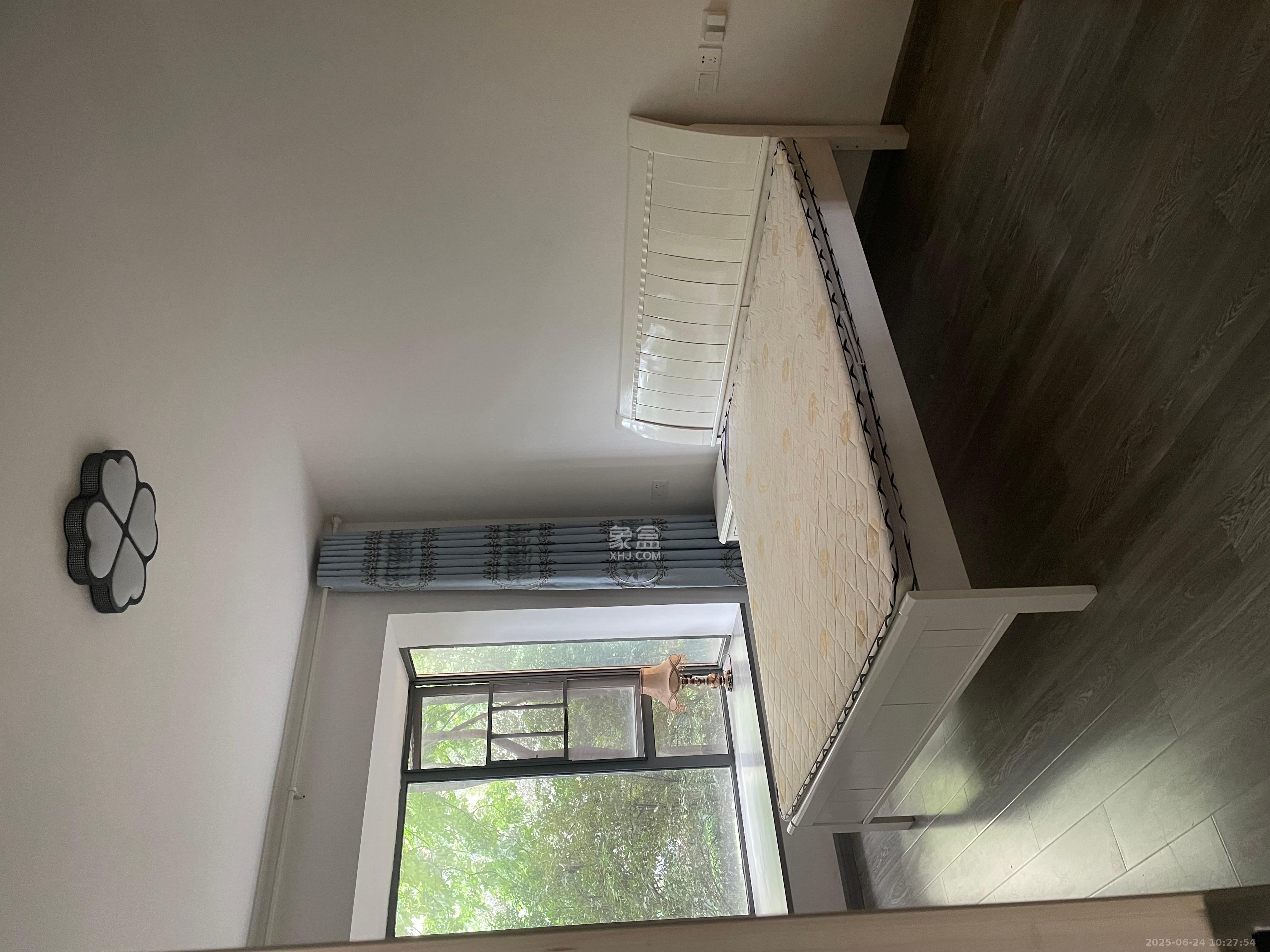 鑫远御文台一期 3室2厅1卫 2800.0元/月 鑫远御文台一期 3室2厅1卫 2800.0元/月室内图