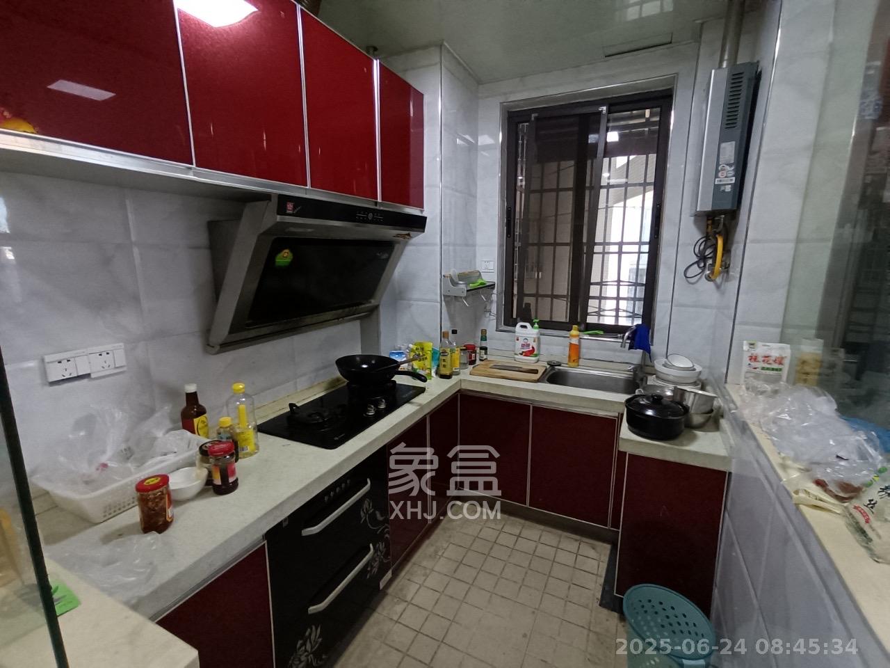 通用时代国际社区  2室2厅1卫    2200.0元/月 通用时代国际社区  2室2厅1卫    2200.0元/月室内图