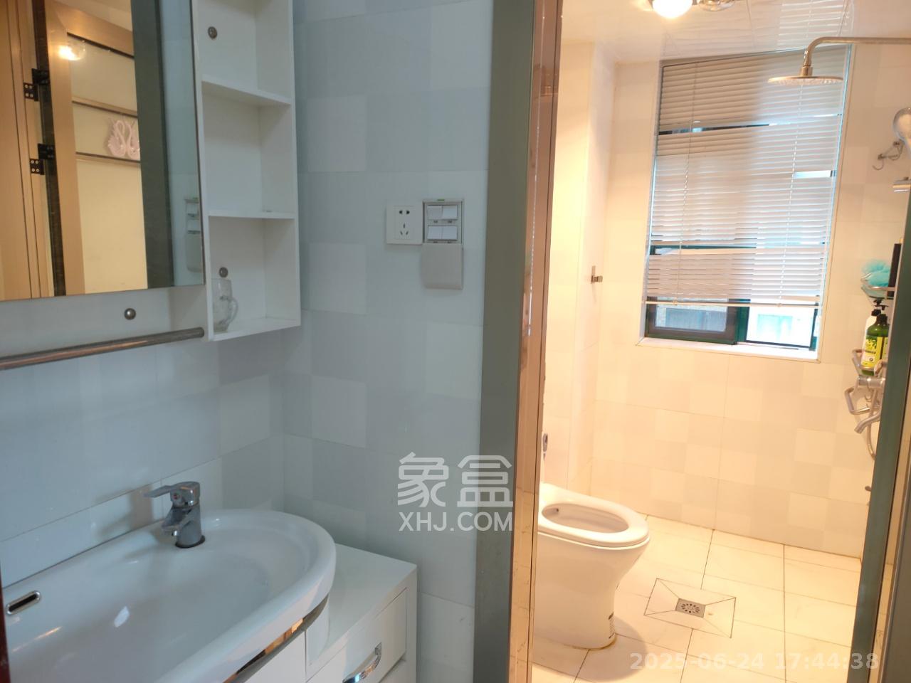 才子嘉都  4室2厅2卫   3000.00元/月室内图