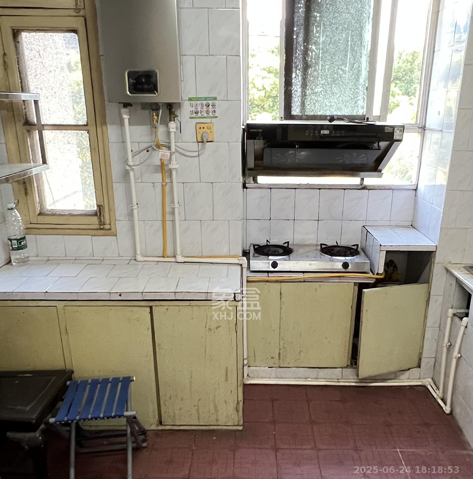 湖南省农业厅 2室1厅1卫 2200.0元/月 湖南省农业厅 2室1厅1卫 2200.0元/月室内图