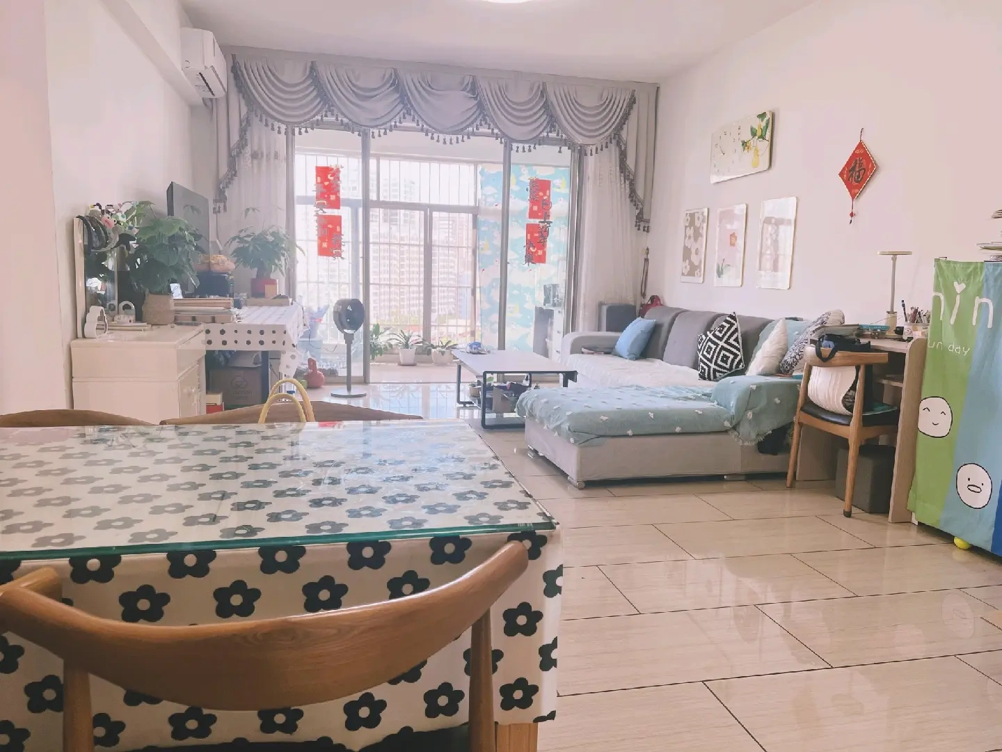 夏瑶花苑 2室1厅1卫 2500.00元/月 夏瑶花苑 2室1厅1卫 2500.00元/月室内图