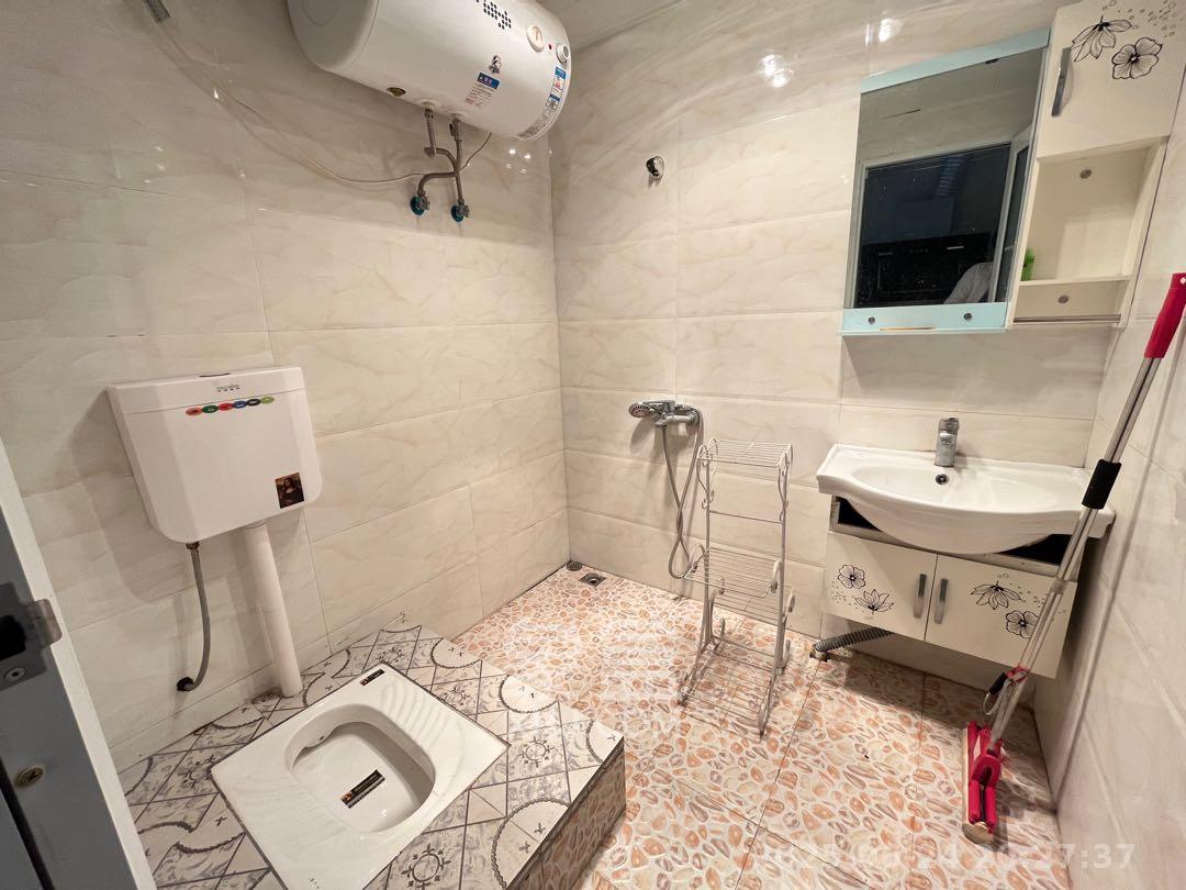 钰龙天下二期（钰龙佳园）  1室0厅1卫    1200.0元/月室内图