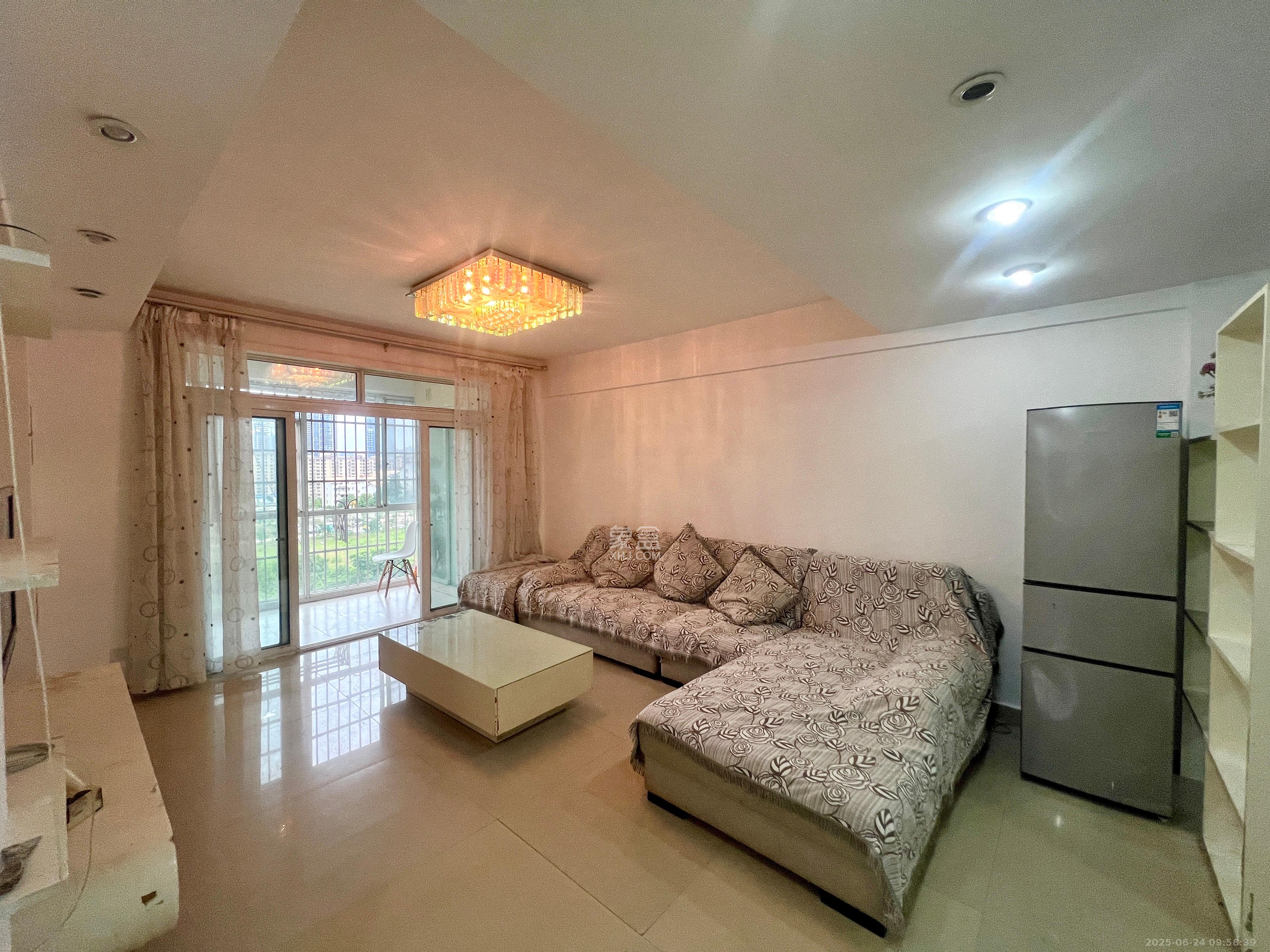 山水庭院  2室2厅1卫    1550.0元/月室内图