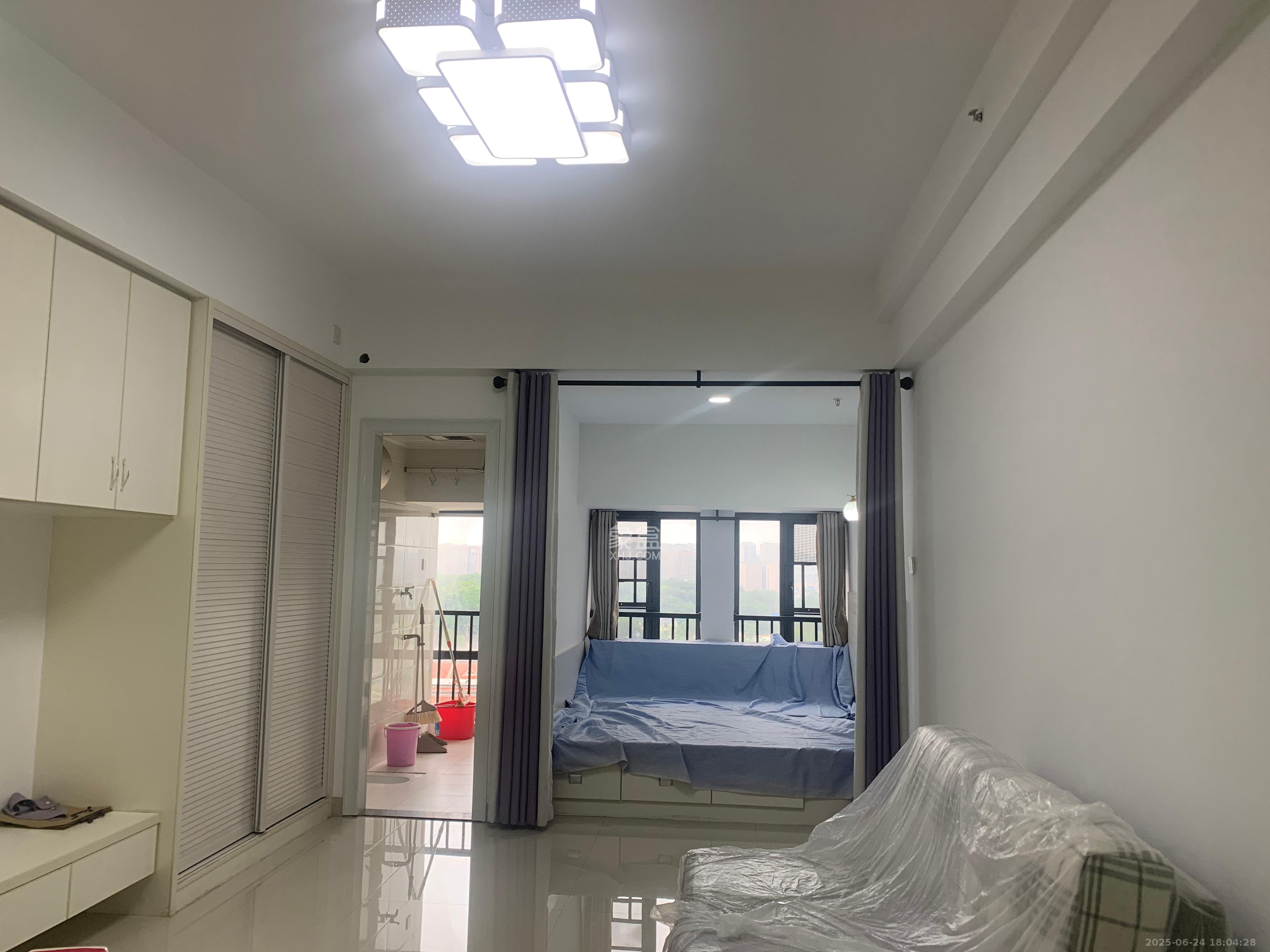 中建芙蓉嘉苑  1室1厅1卫    1500.0元/月