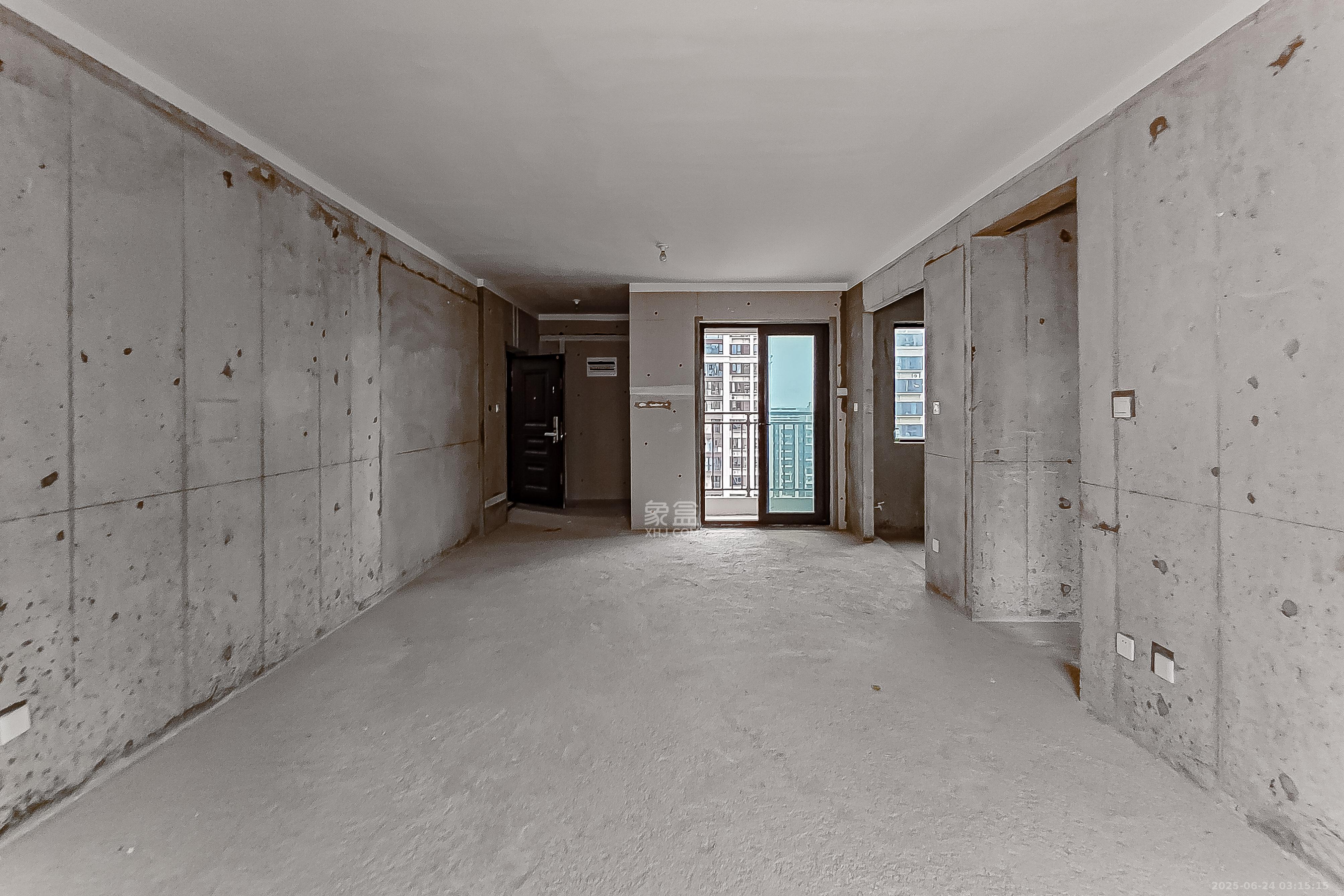 旭辉美的东樾城 4室2厅2卫 102.8万 旭辉美的东樾城 4室2厅2卫 102.8万客厅