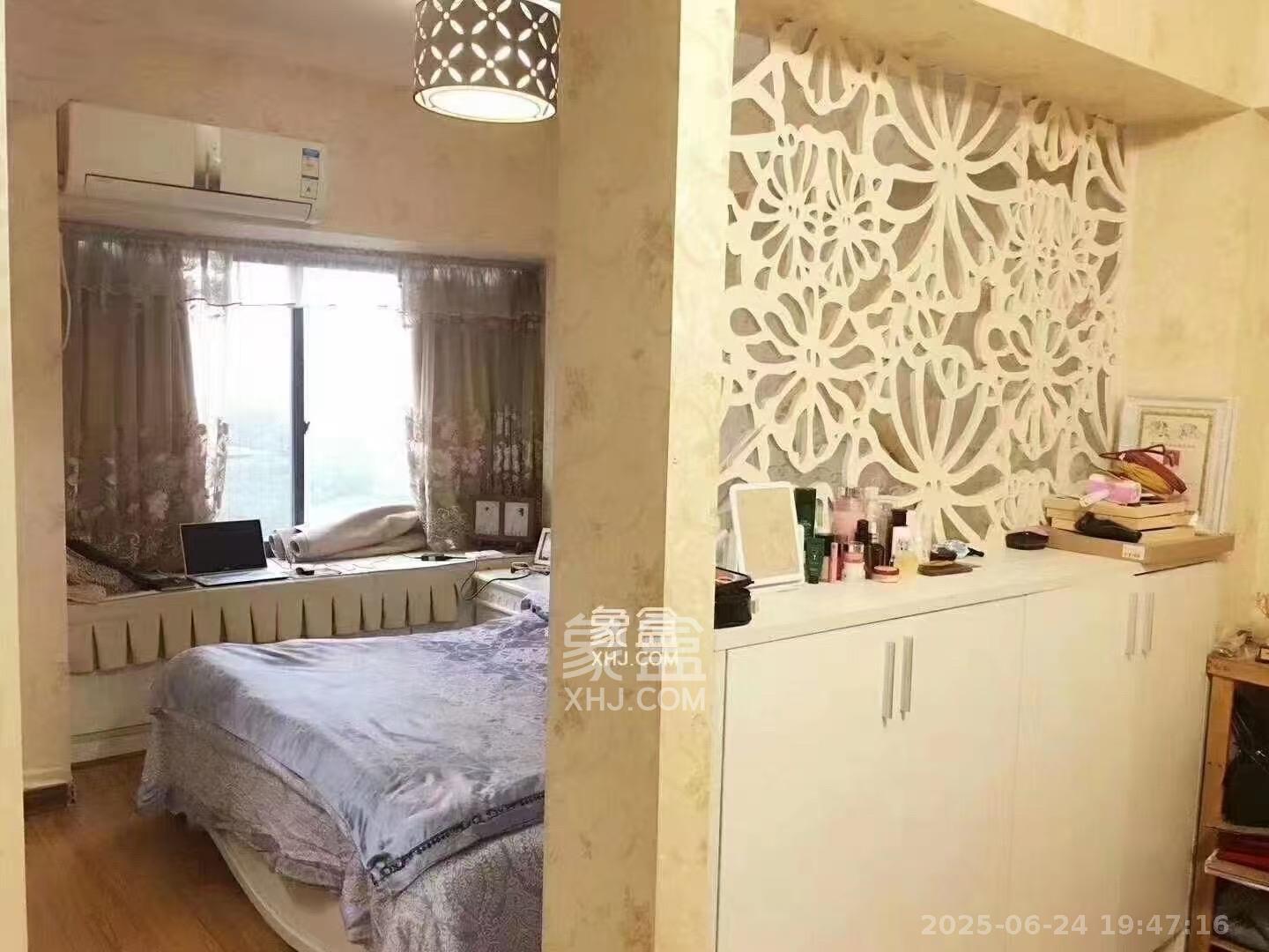 时代公馆  1室1厅1卫   1600.00元/月室内图1