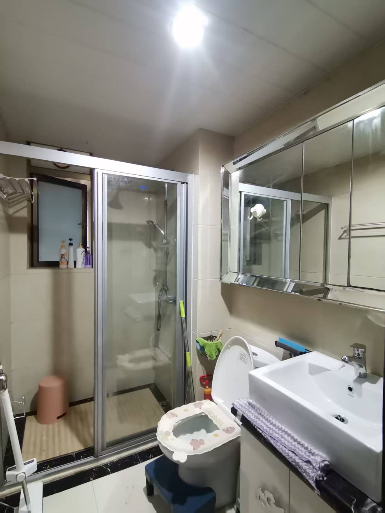 碧桂园  3室2厅1卫   1600.00元/月室内图