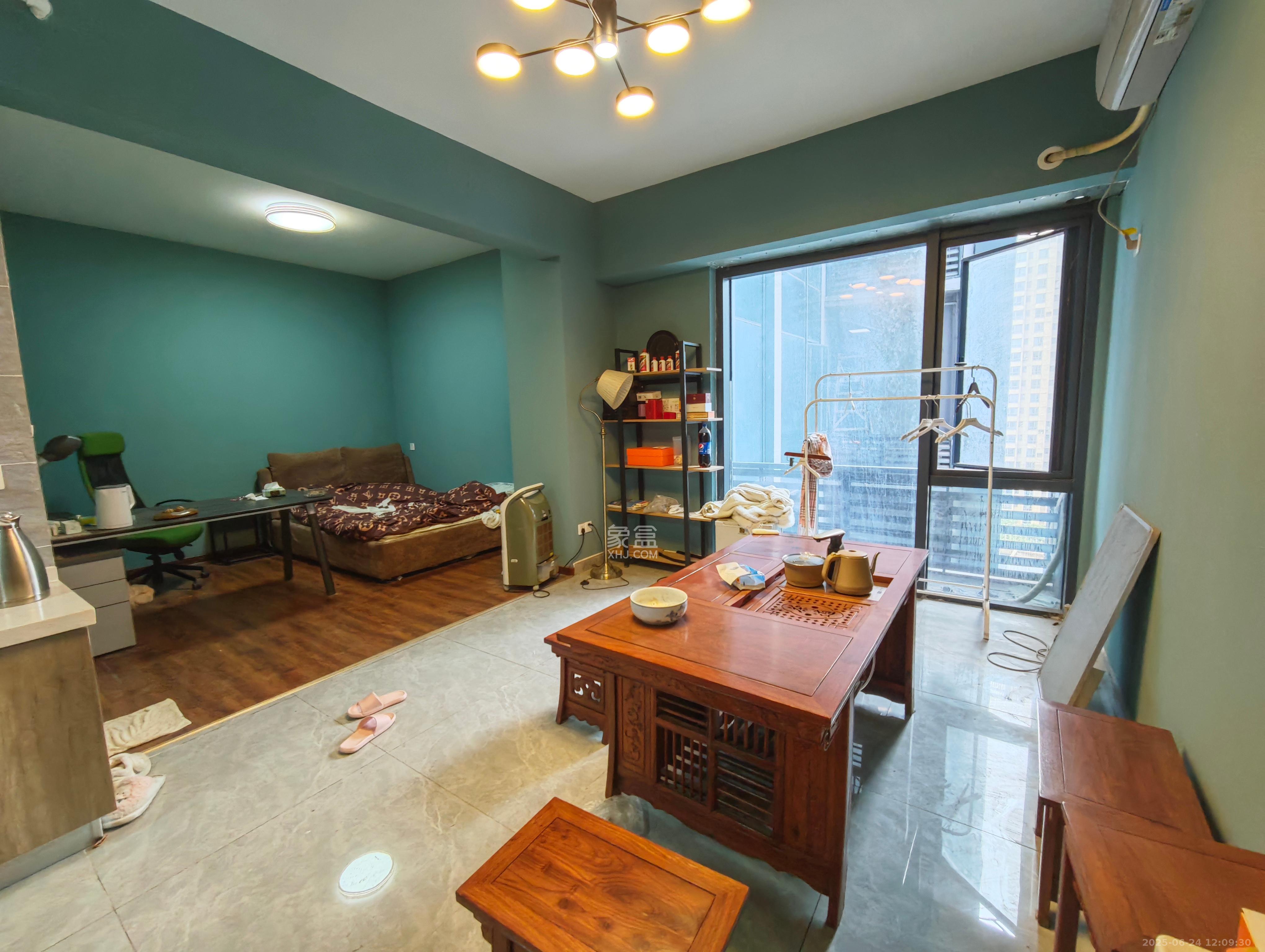 万润时光里 1室1厅1卫 1700.0元/月 万润时光里 1室1厅1卫 1700.0元/月室内图