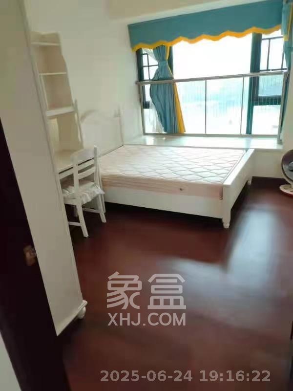 恒大雅苑 3室2厅2卫 3500.0元/月 恒大雅苑 3室2厅2卫 3500.0元/月室内图