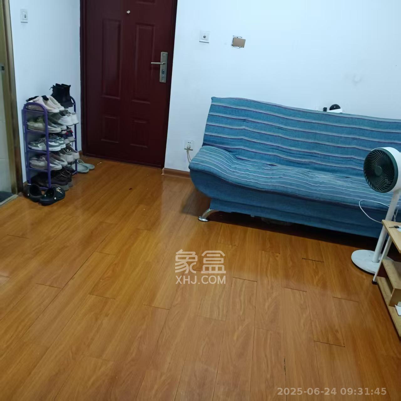 中国铁建国际城二期  3室2厅1卫   1700.00元/月