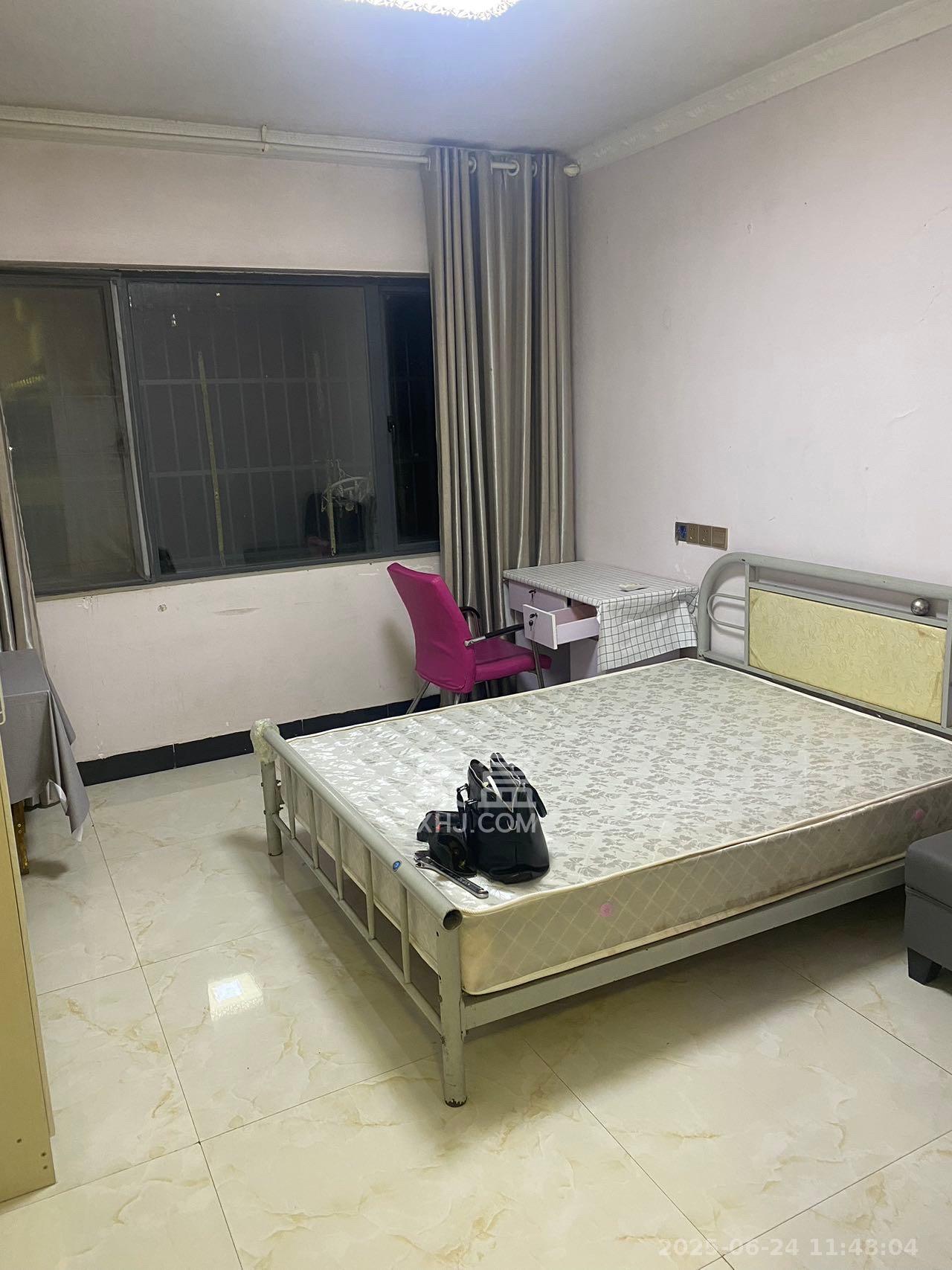 兴隆景苑 1室2厅1卫 1000.0元/月 兴隆景苑 1室2厅1卫 1000.0元/月室内图