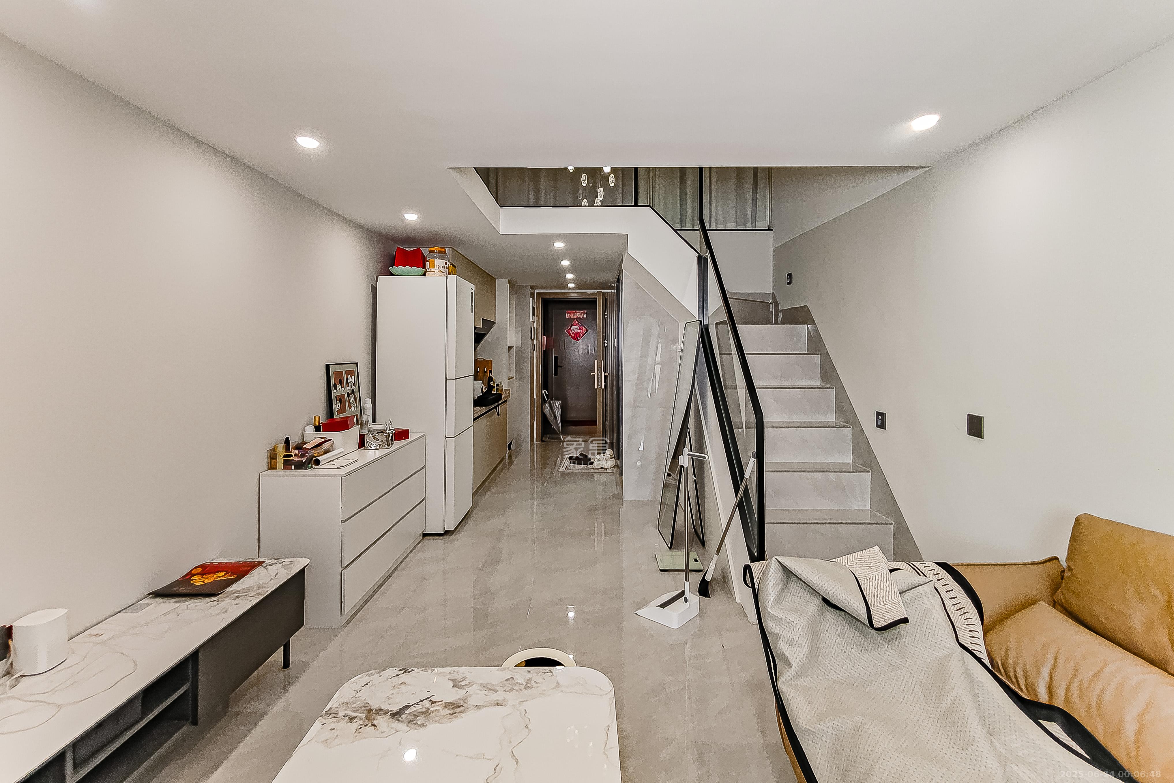 时代MOMA云PARK  2室1厅1卫    42.8万 时代MOMA云PARK  2室1厅1卫    42.8万客厅