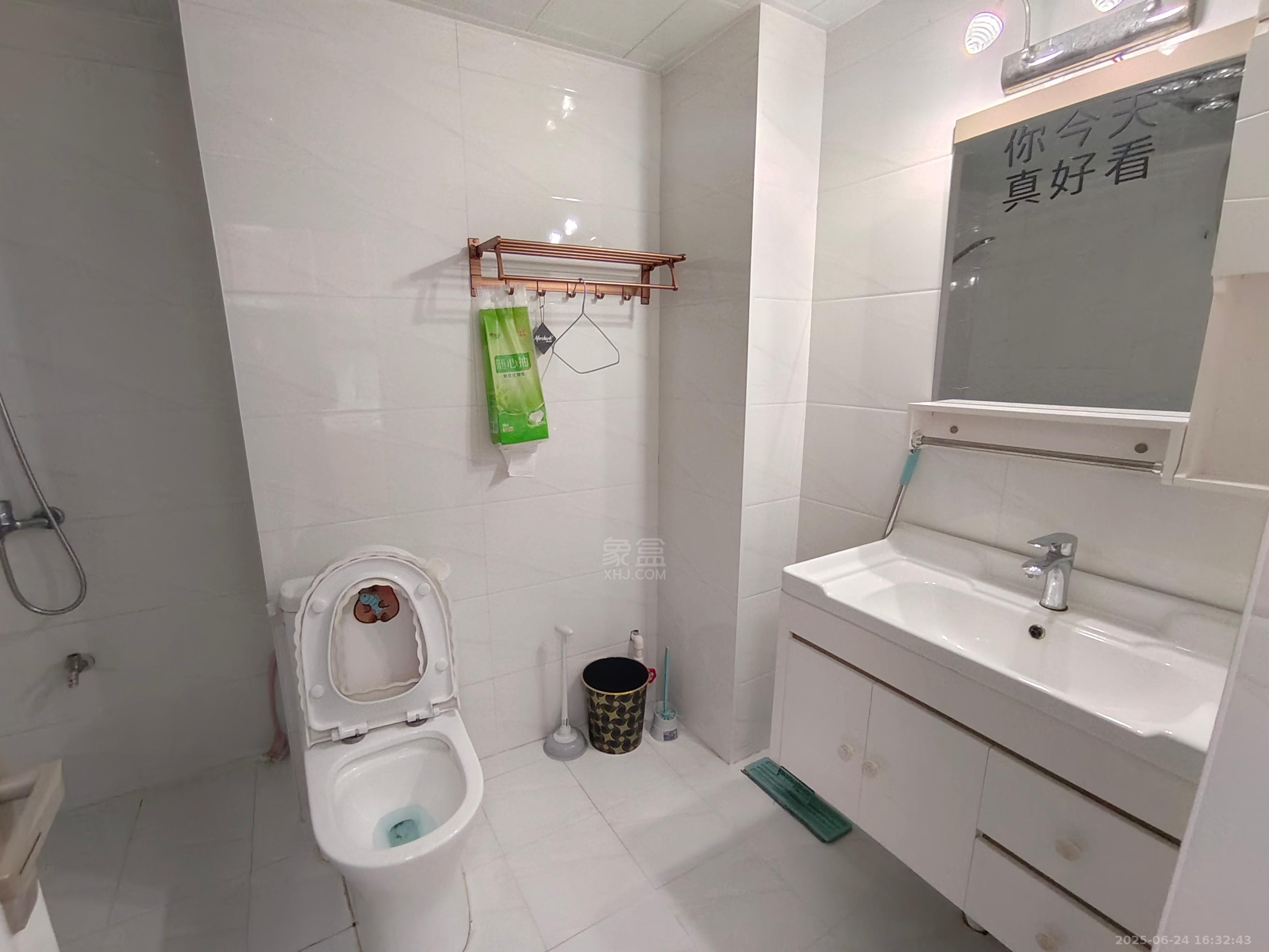 康桥美郡  1室1厅1卫   1100.00元/月室内图