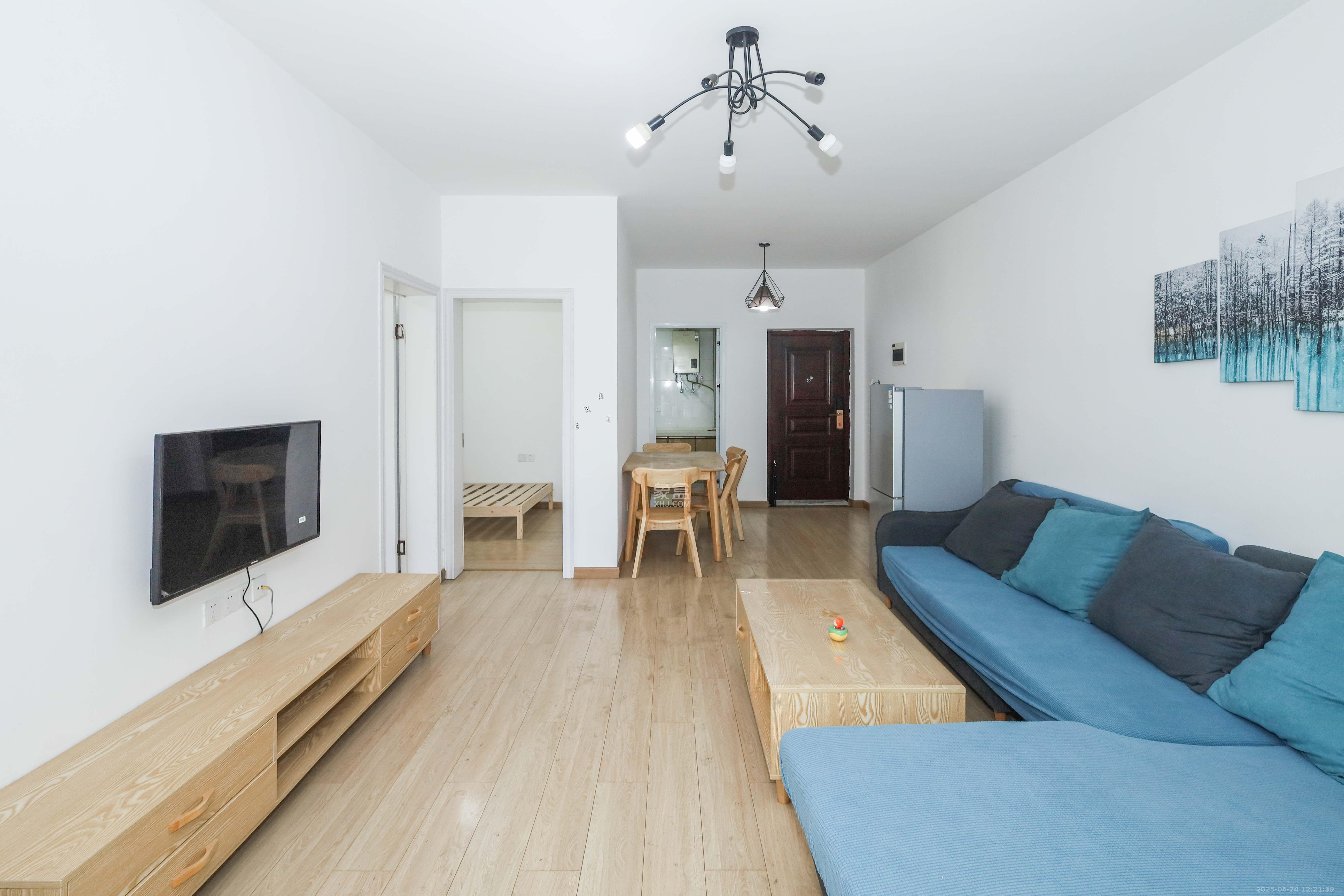 梅溪湖合能璞丽  3室2厅1卫    2400.0元/月 梅溪湖合能璞丽  3室2厅1卫    2400.0元/月室内图