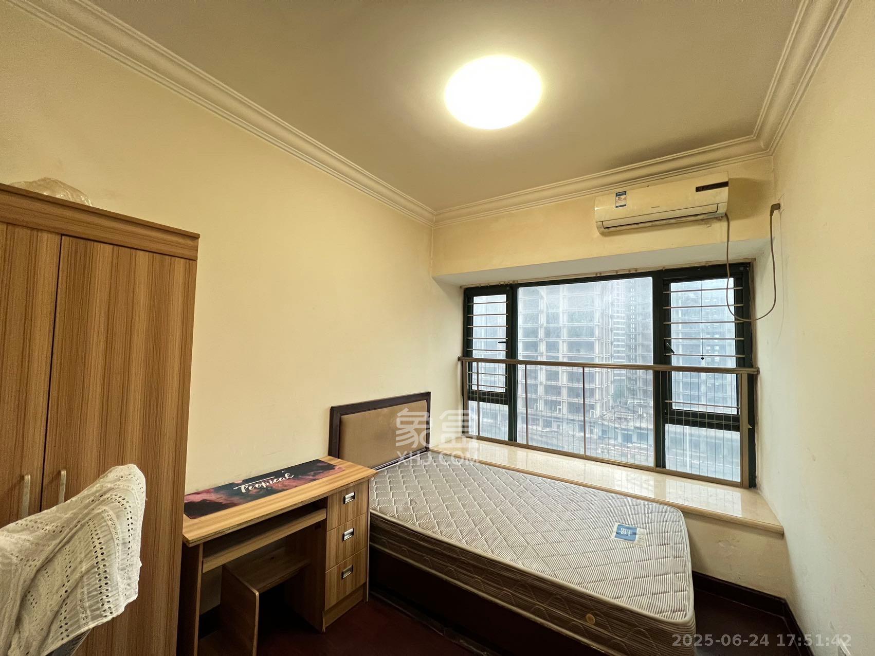 恒大绿洲 3室2厅2卫 2500.0元/月 恒大绿洲 3室2厅2卫 2500.0元/月室内图