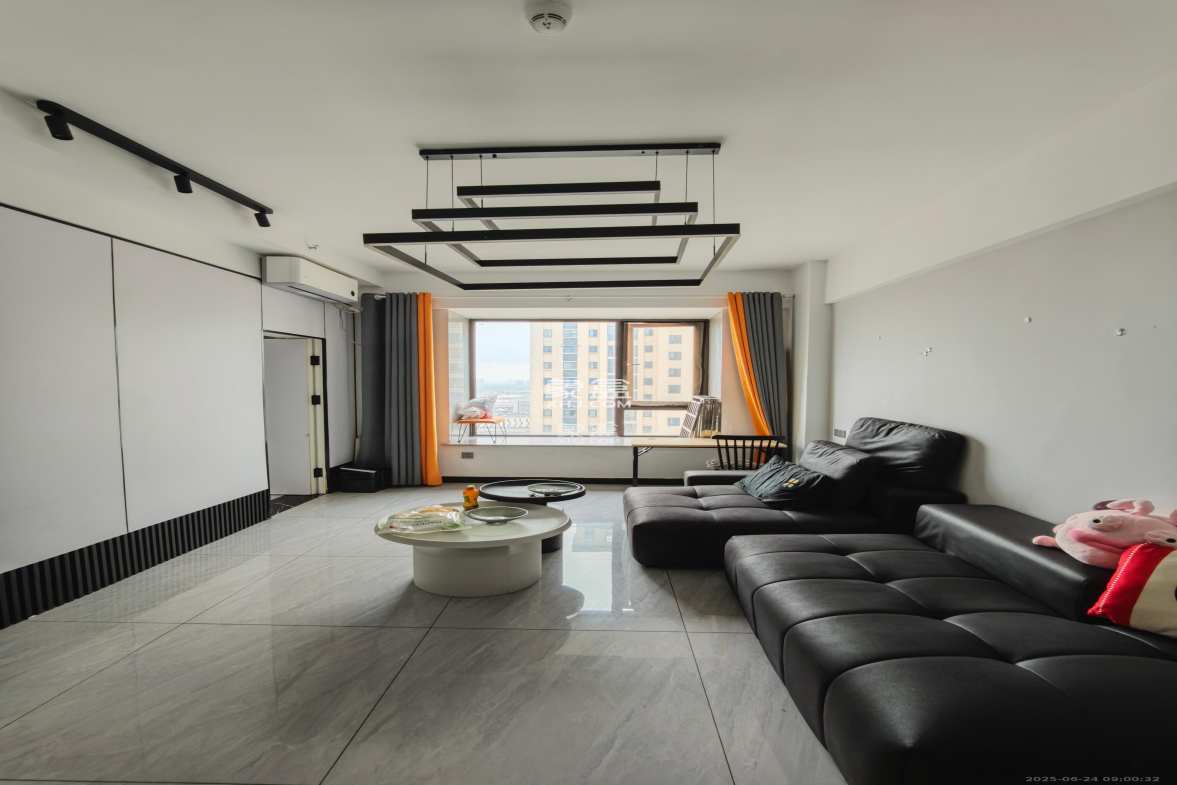 金科天悦(金科美邻汇)  2室2厅1卫    2000.0元/月 金科天悦(金科美邻汇)  2室2厅1卫    2000.0元/月室内图